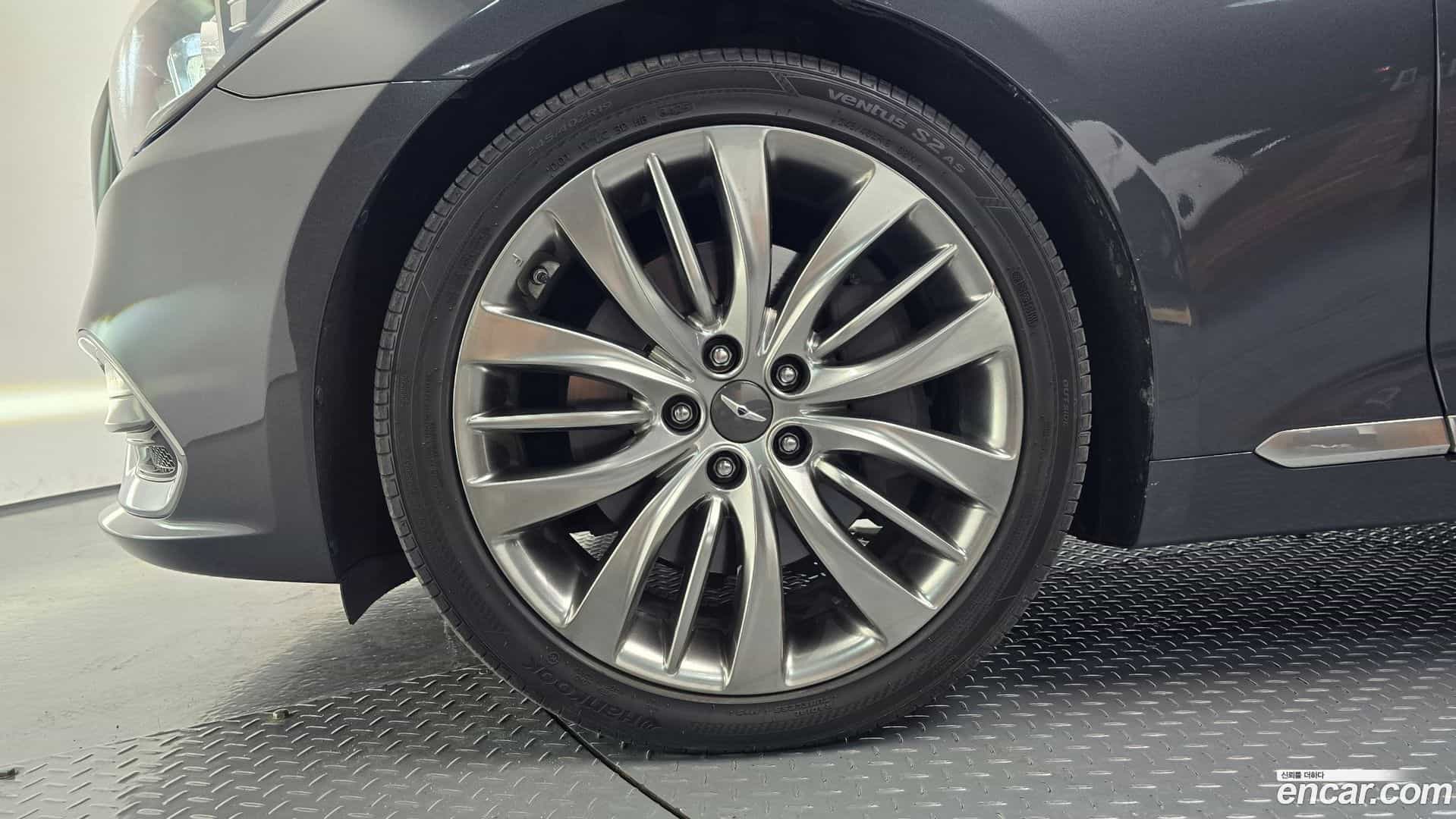 G80 Genesis 2016.10-OUTER-005