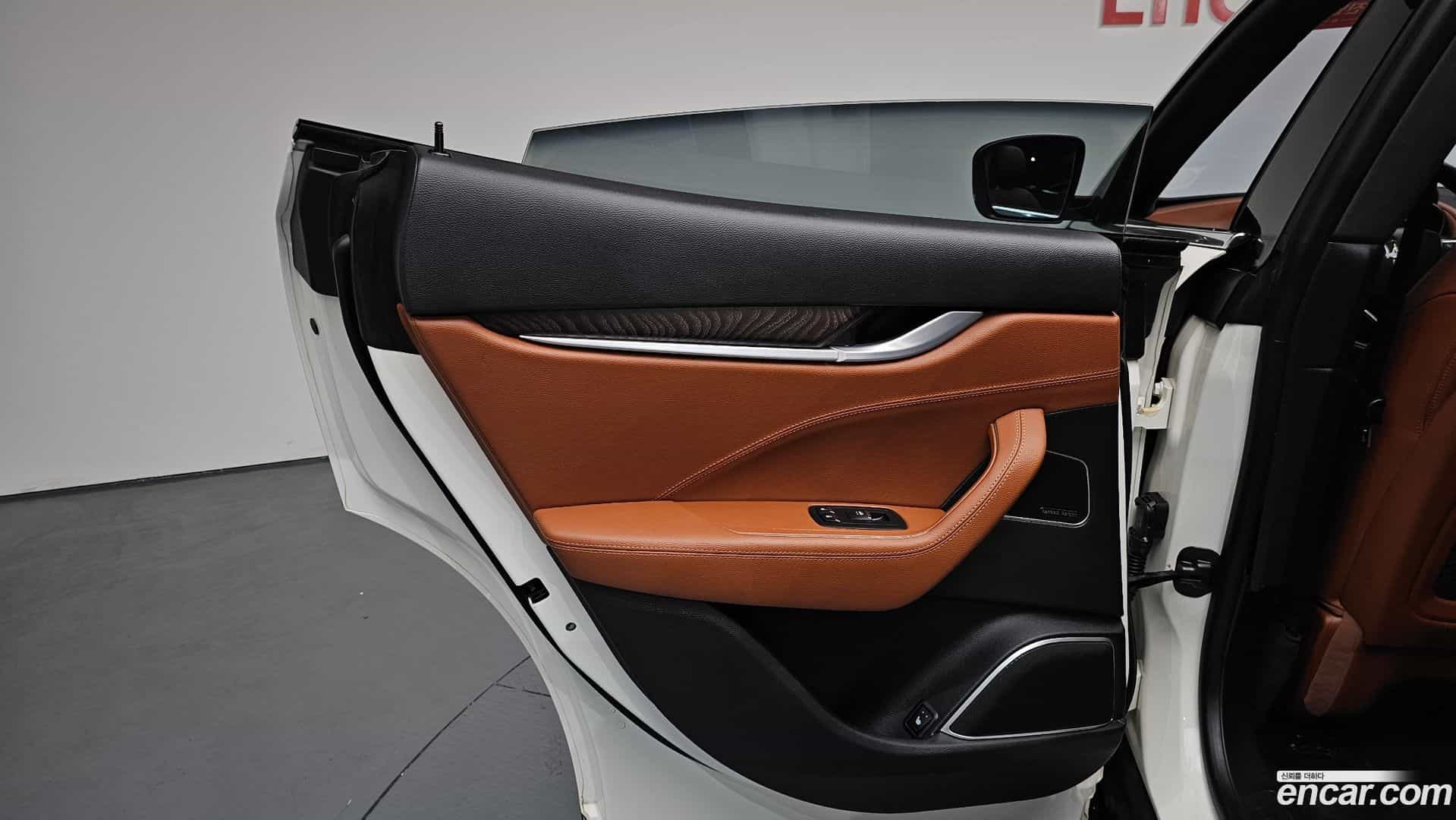 Levante Maserati 2020.7-INNER-035