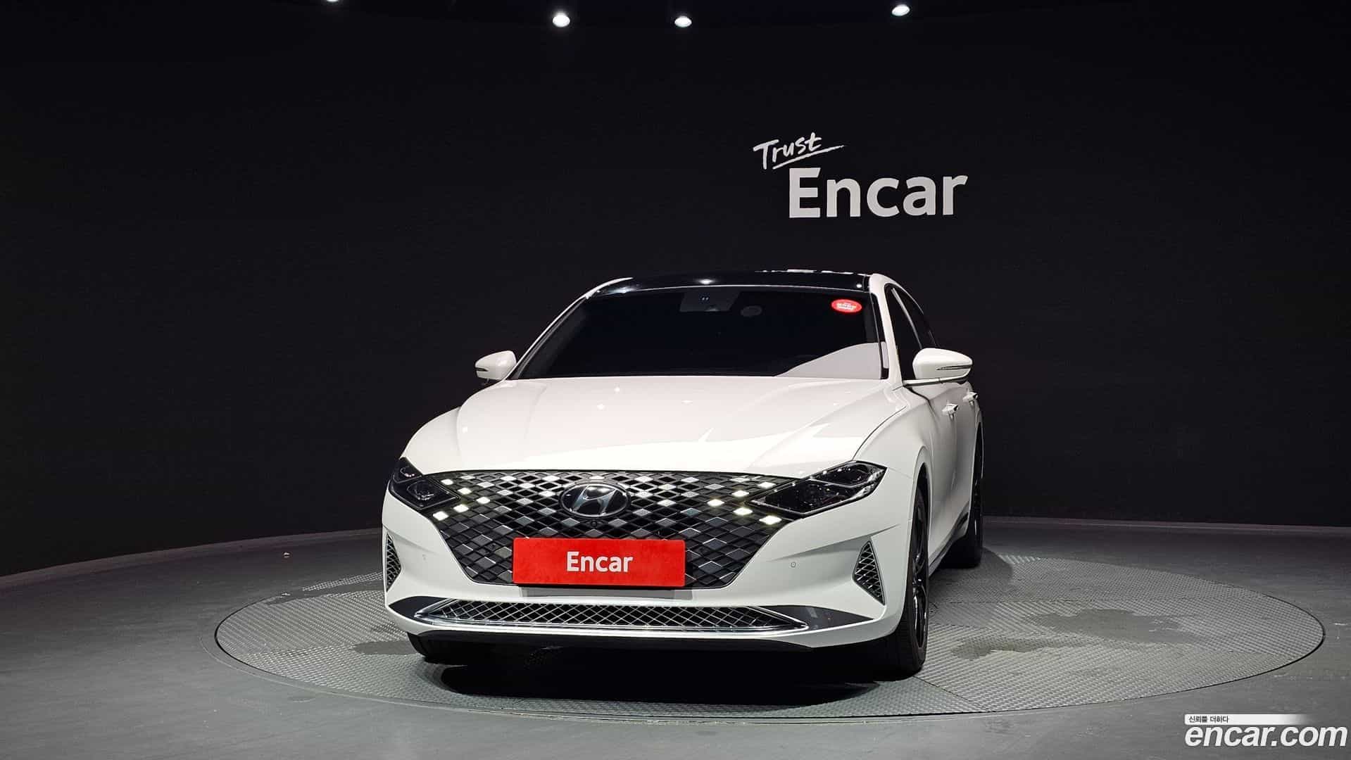 Grandeur Hyundai 2021.2-OUTER-003