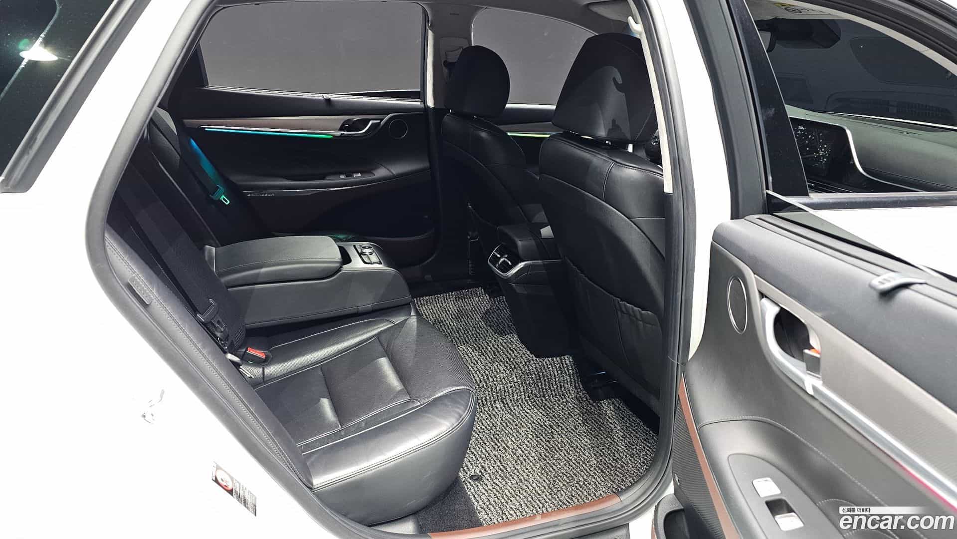 Grandeur Hyundai 2021.2-OPTION-015