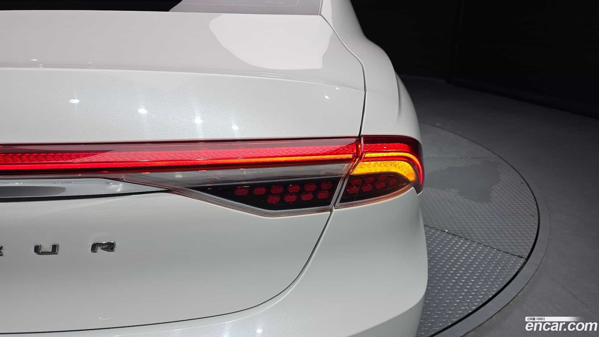Grandeur Hyundai 2021.2-OUTER-033