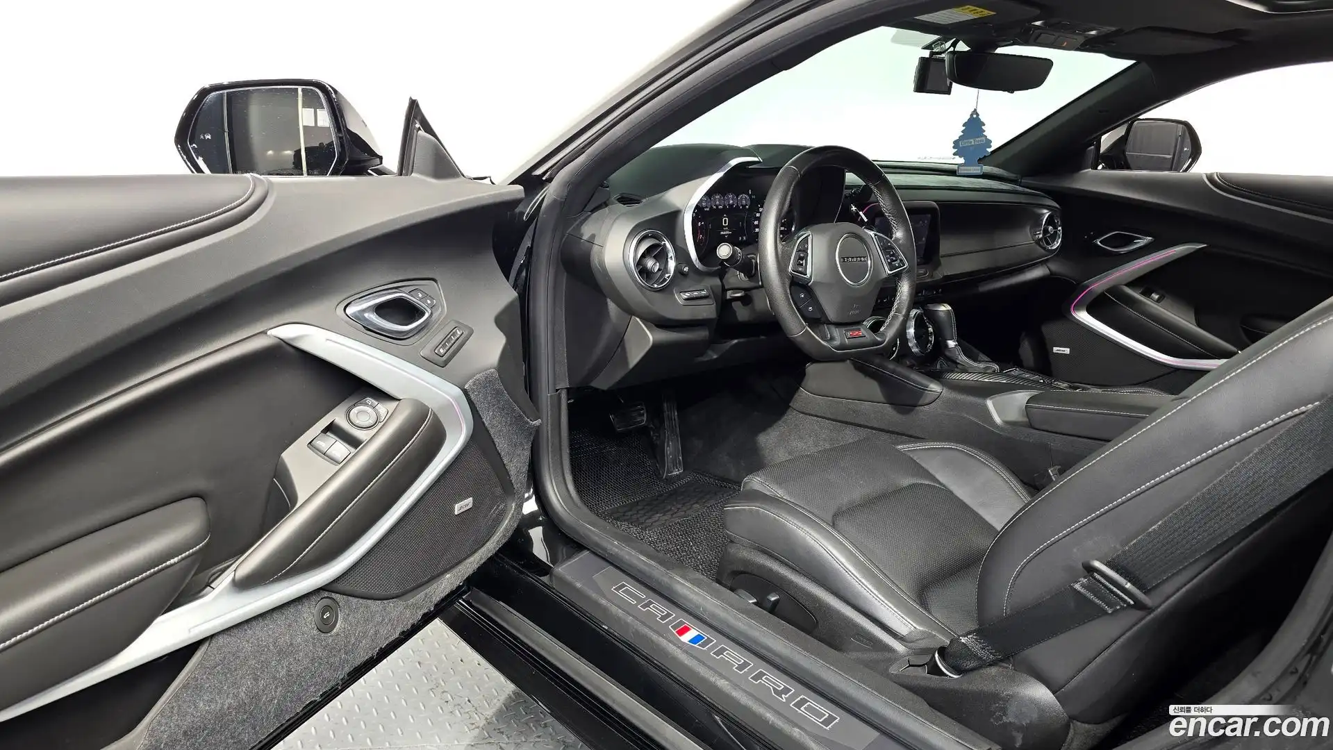 Camaro Chevrolet 2019.11-INNER-010