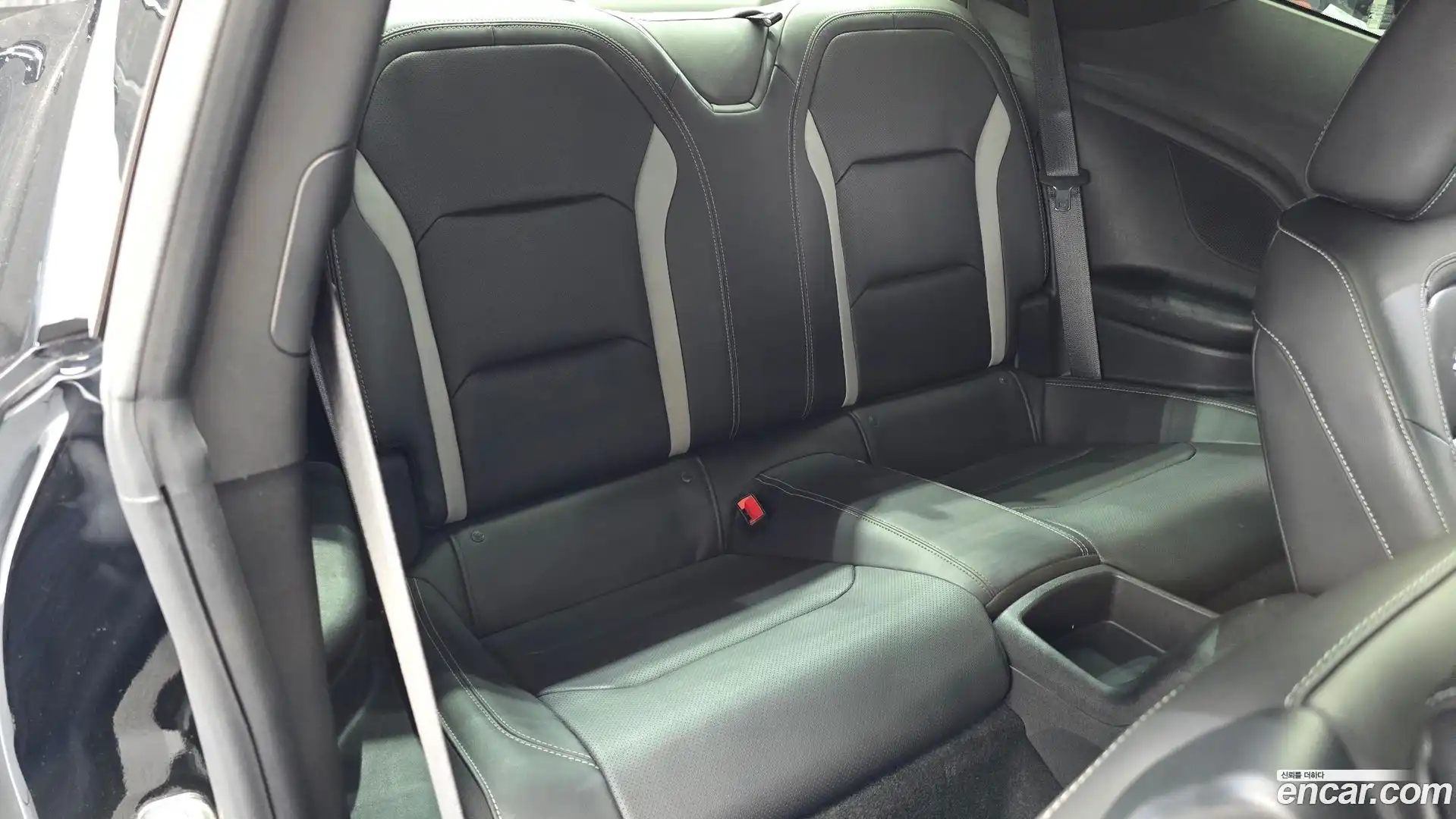 Camaro Chevrolet 2019.11-OPTION-015