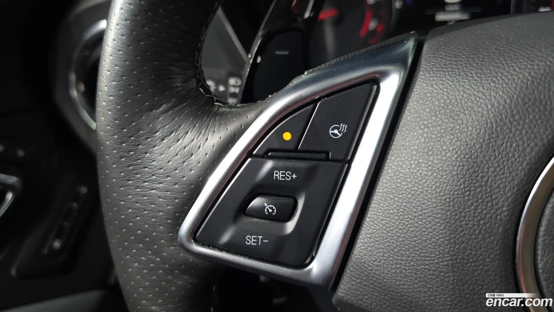 Camaro Chevrolet 2019.11-OPTION-019