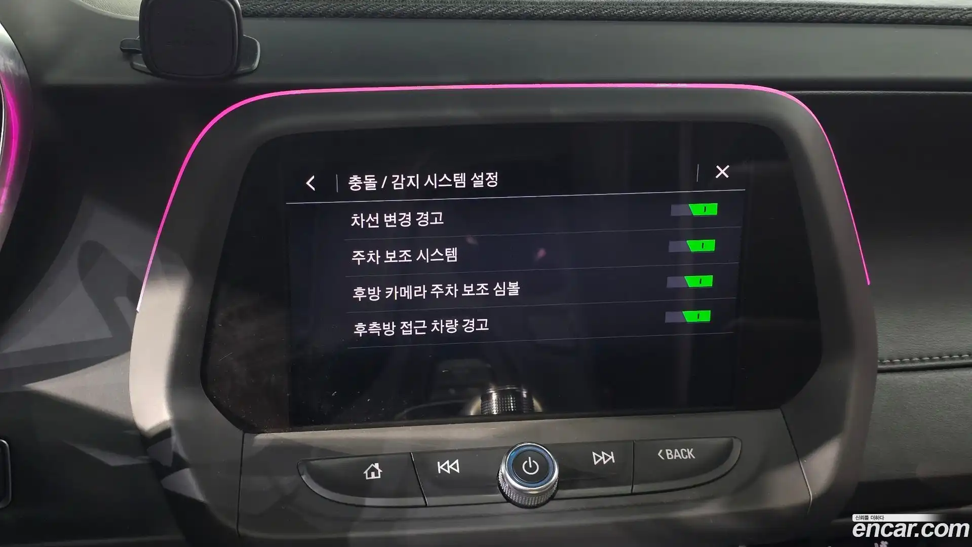 Camaro Chevrolet 2019.11-OPTION-041