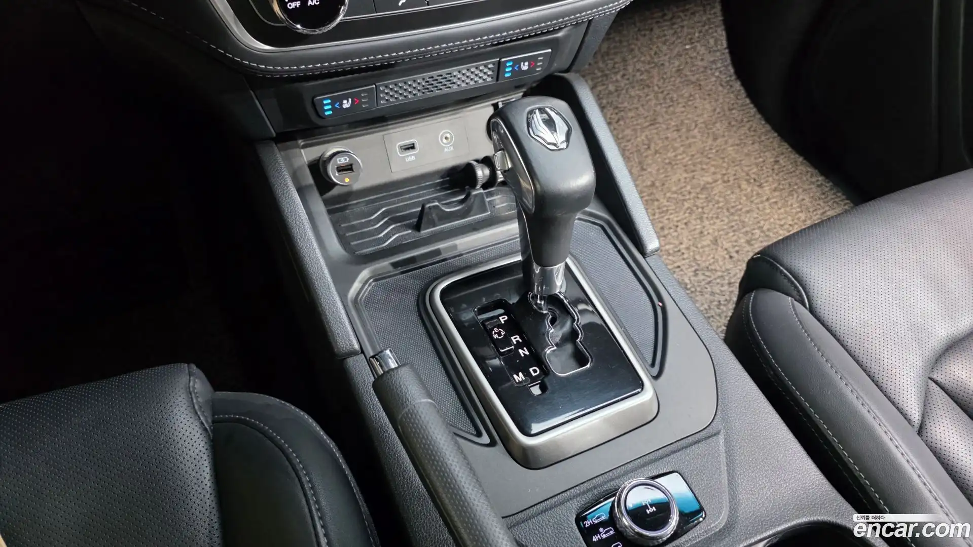 Rexton KG Mobility 2019.2-INNER-009