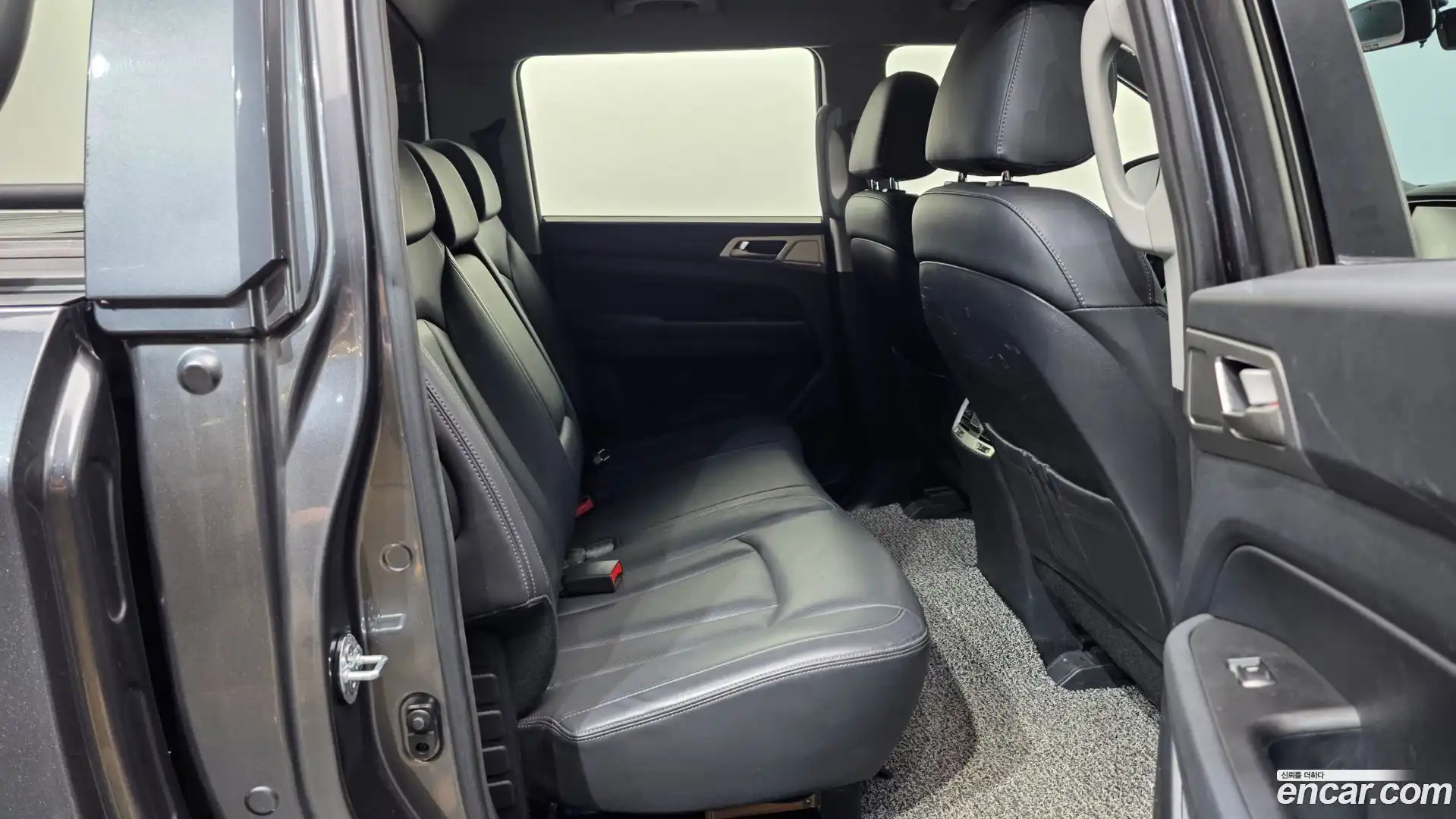 Rexton KG Mobility 2019.2-OPTION-016