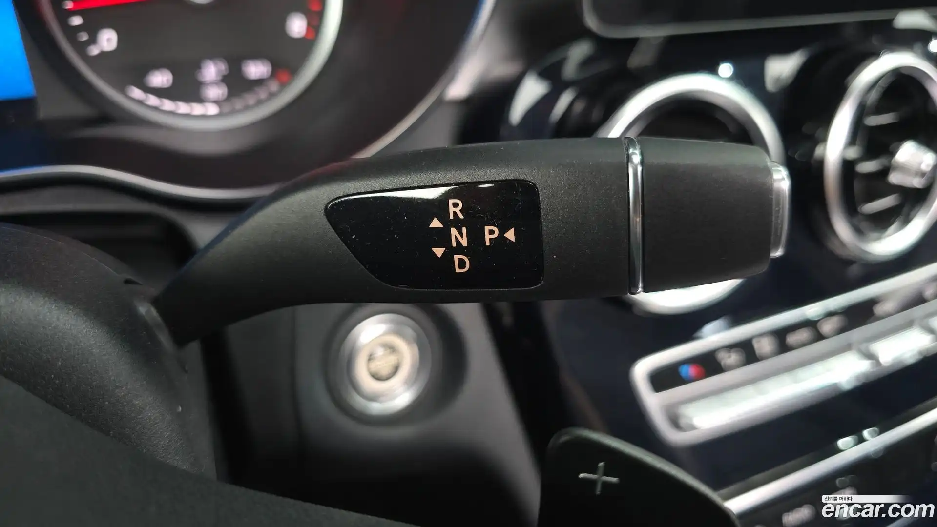 C-Class Mercedes-Benz 2020.5-INNER-009