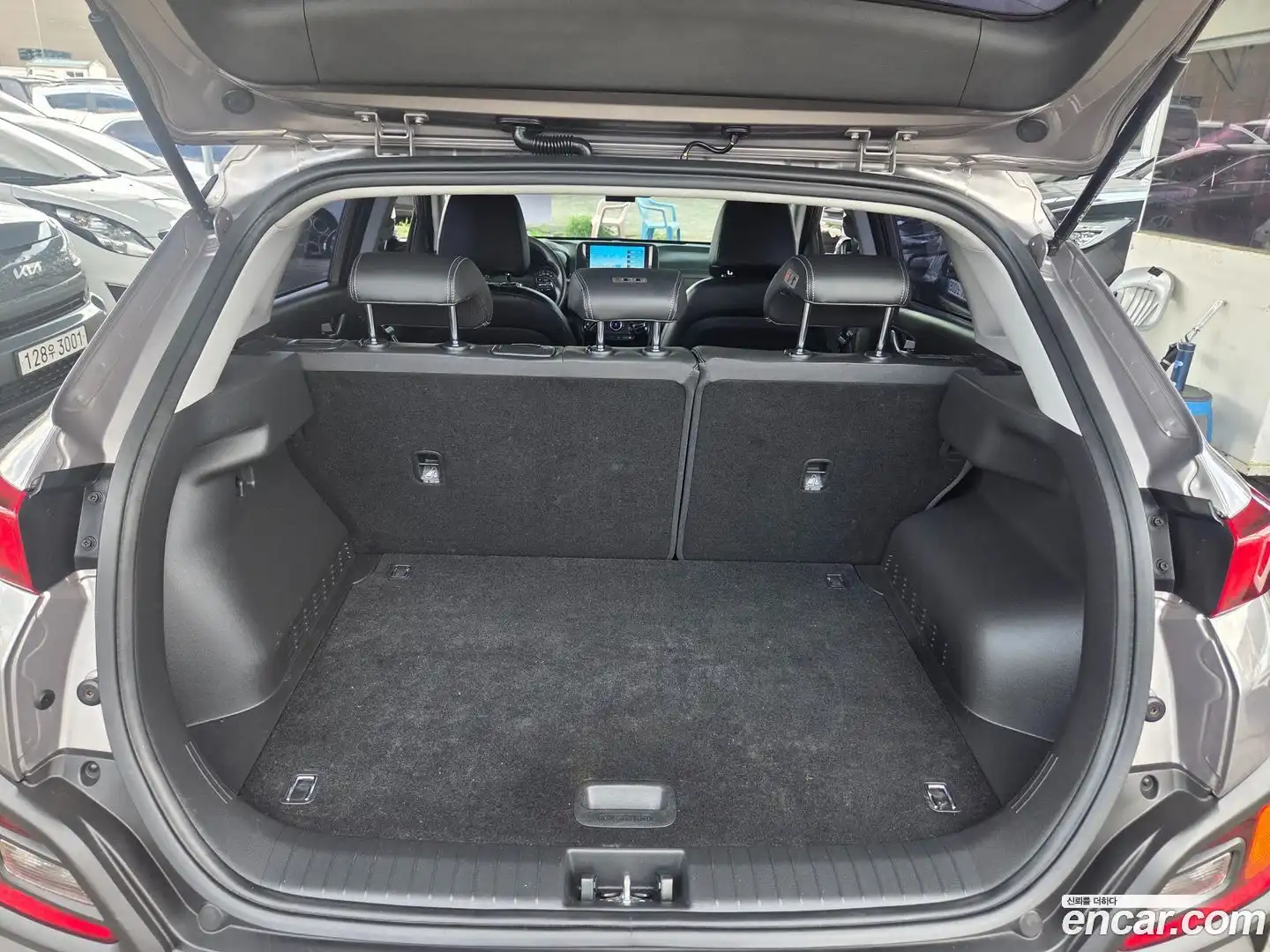 Kona Hyundai 2017.9-OUTER-005