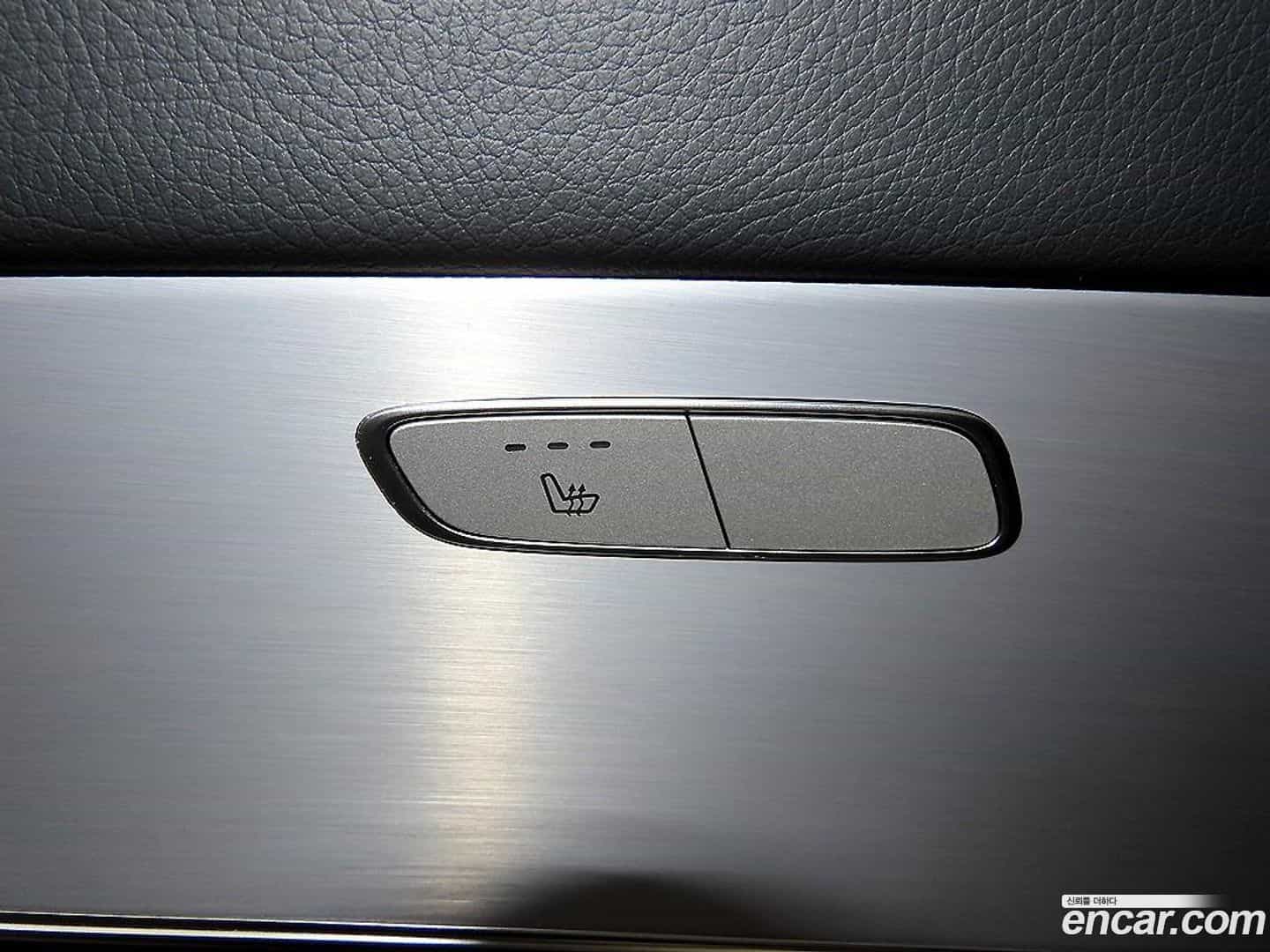 E-Class Mercedes-Benz 2020.11-OPTION-019