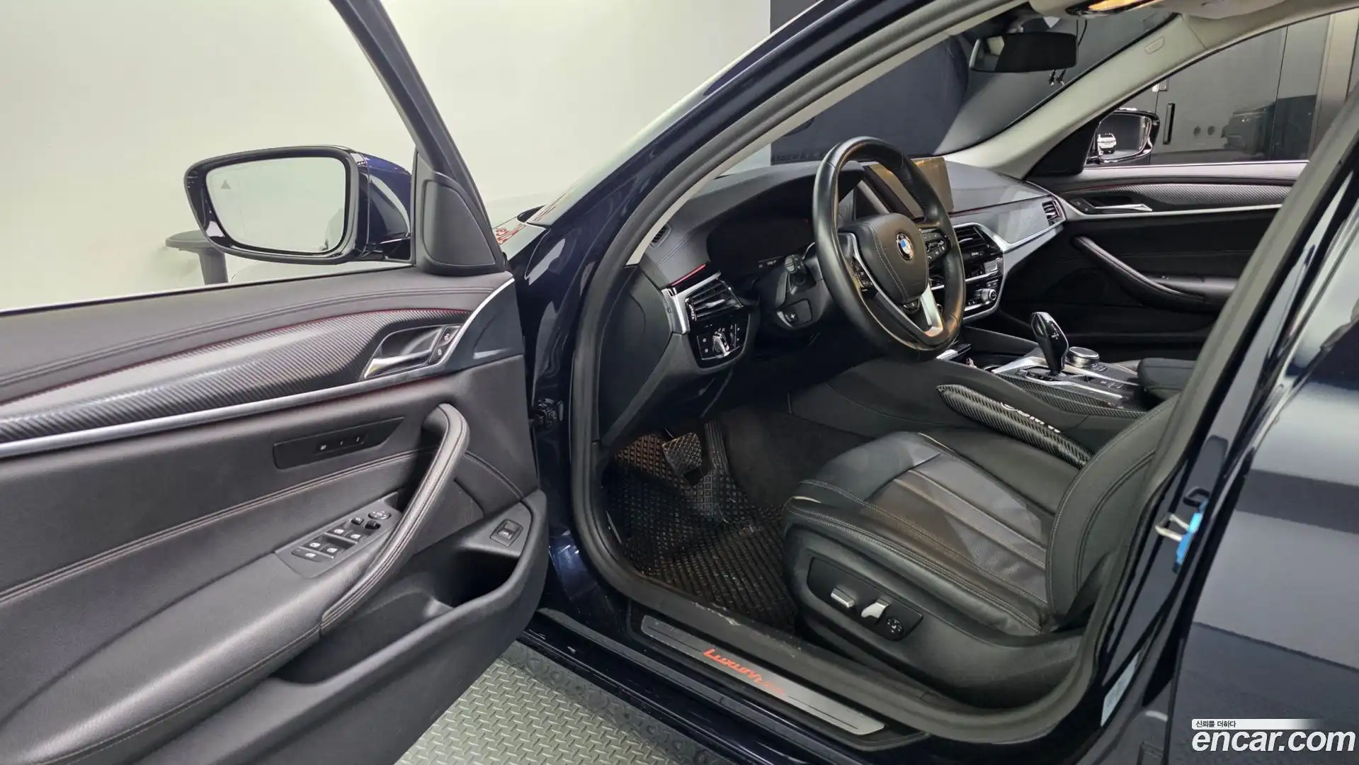 5-Series BMW 2020.2-INNER-010