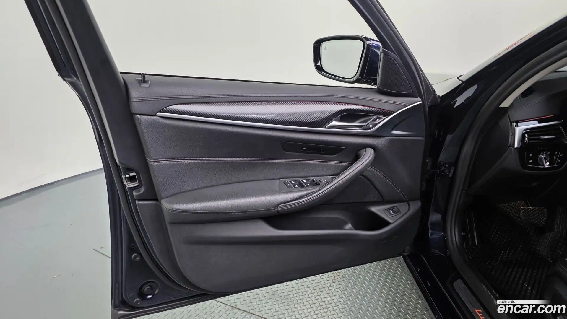 5-Series BMW 2020.2-INNER-034