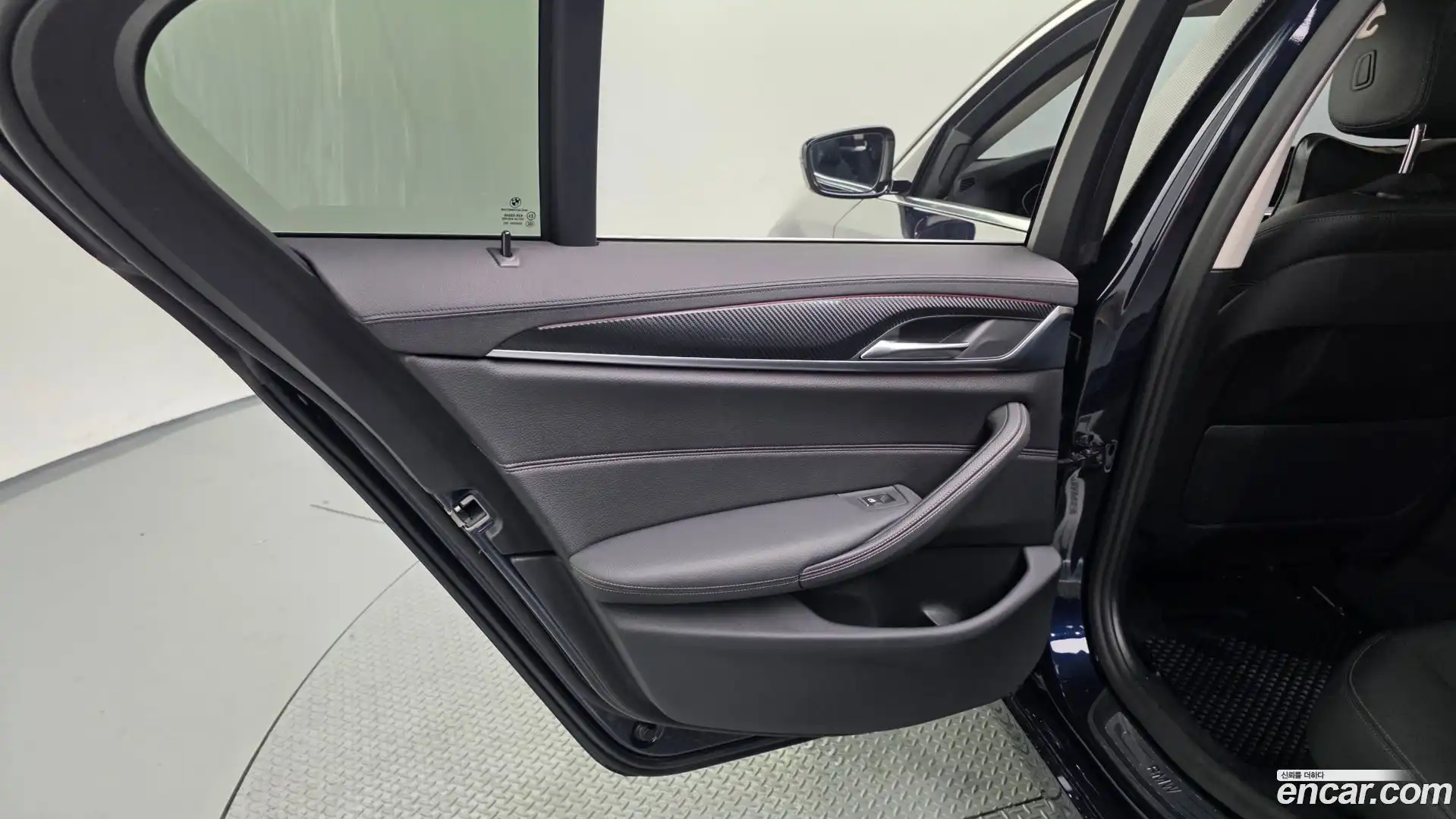 5-Series BMW 2020.2-INNER-035