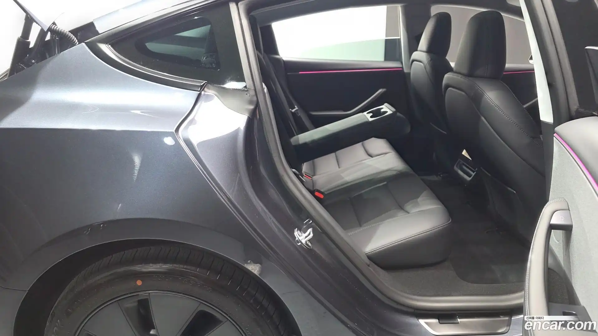Model 3 Tesla 2026.3-OPTION-015