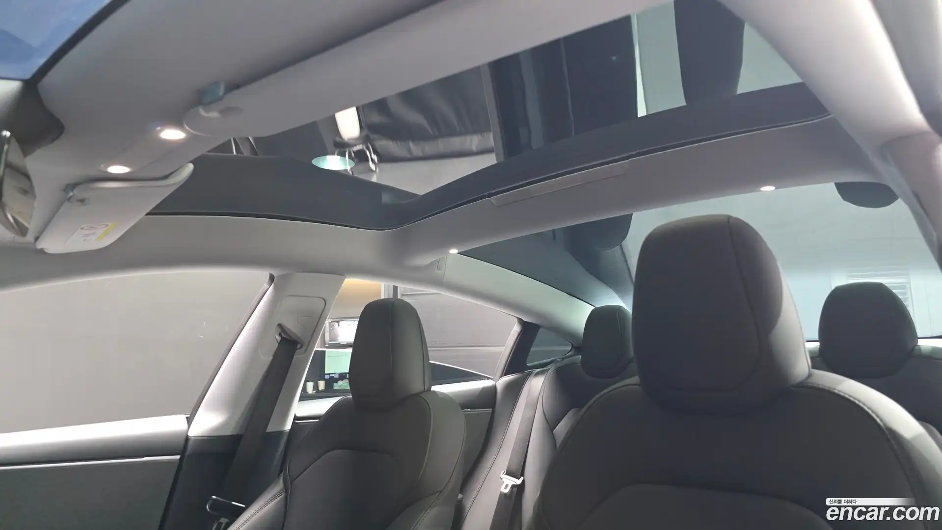Model 3 Tesla 2026.3-OPTION-020