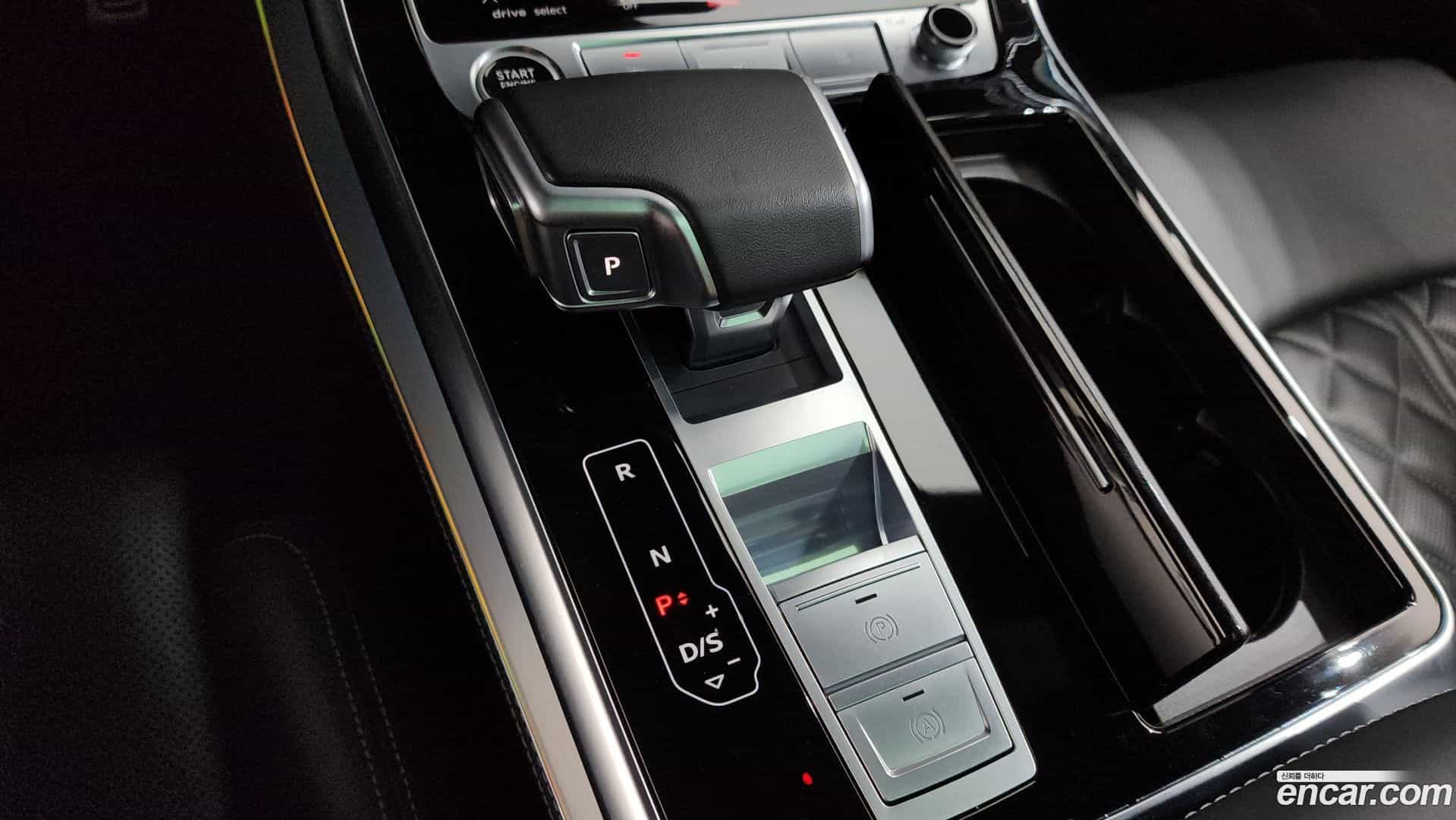 Q8 Audi 2022.7-INNER-009