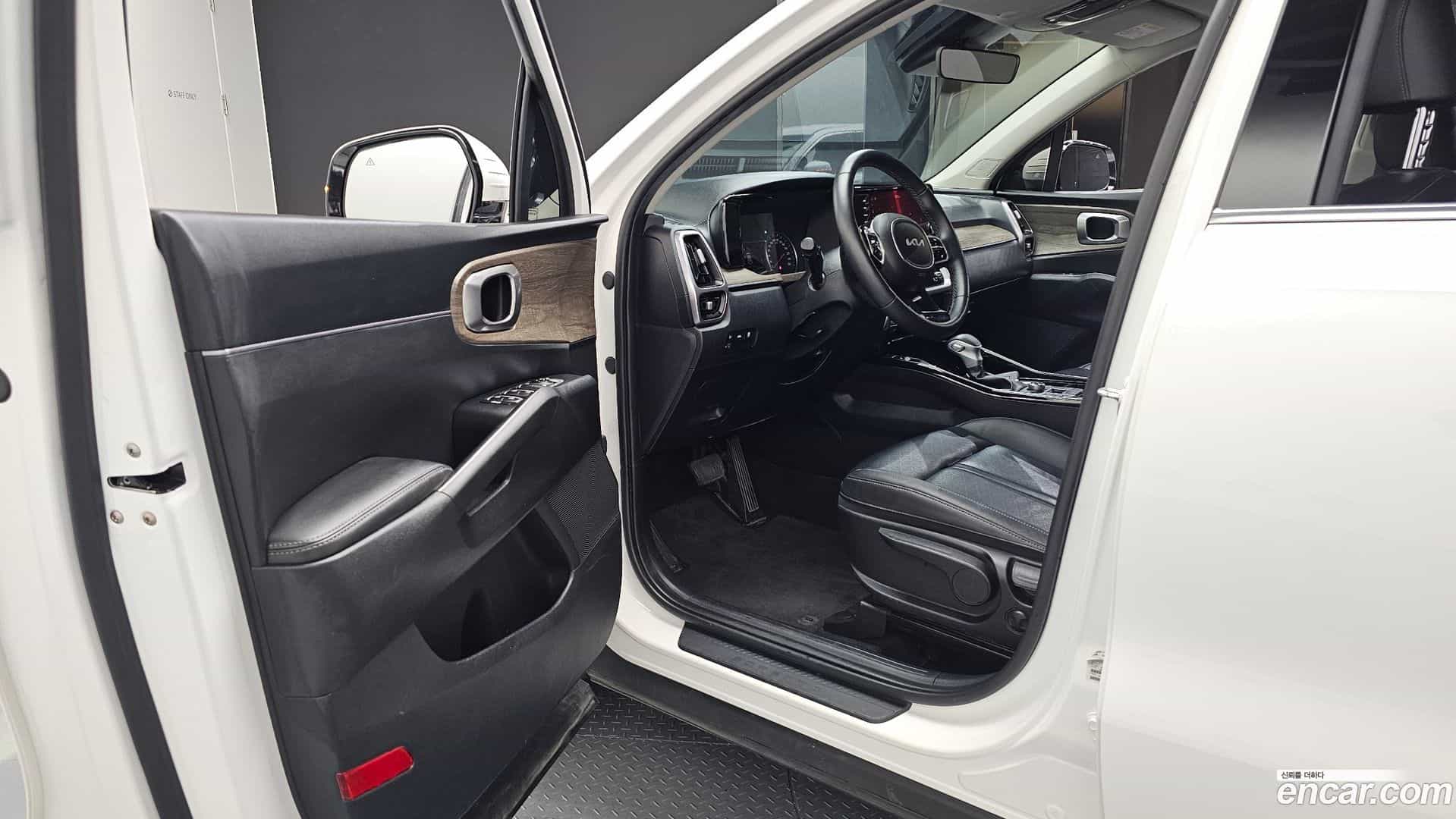 Sorento Kia 2022.7-INNER-010