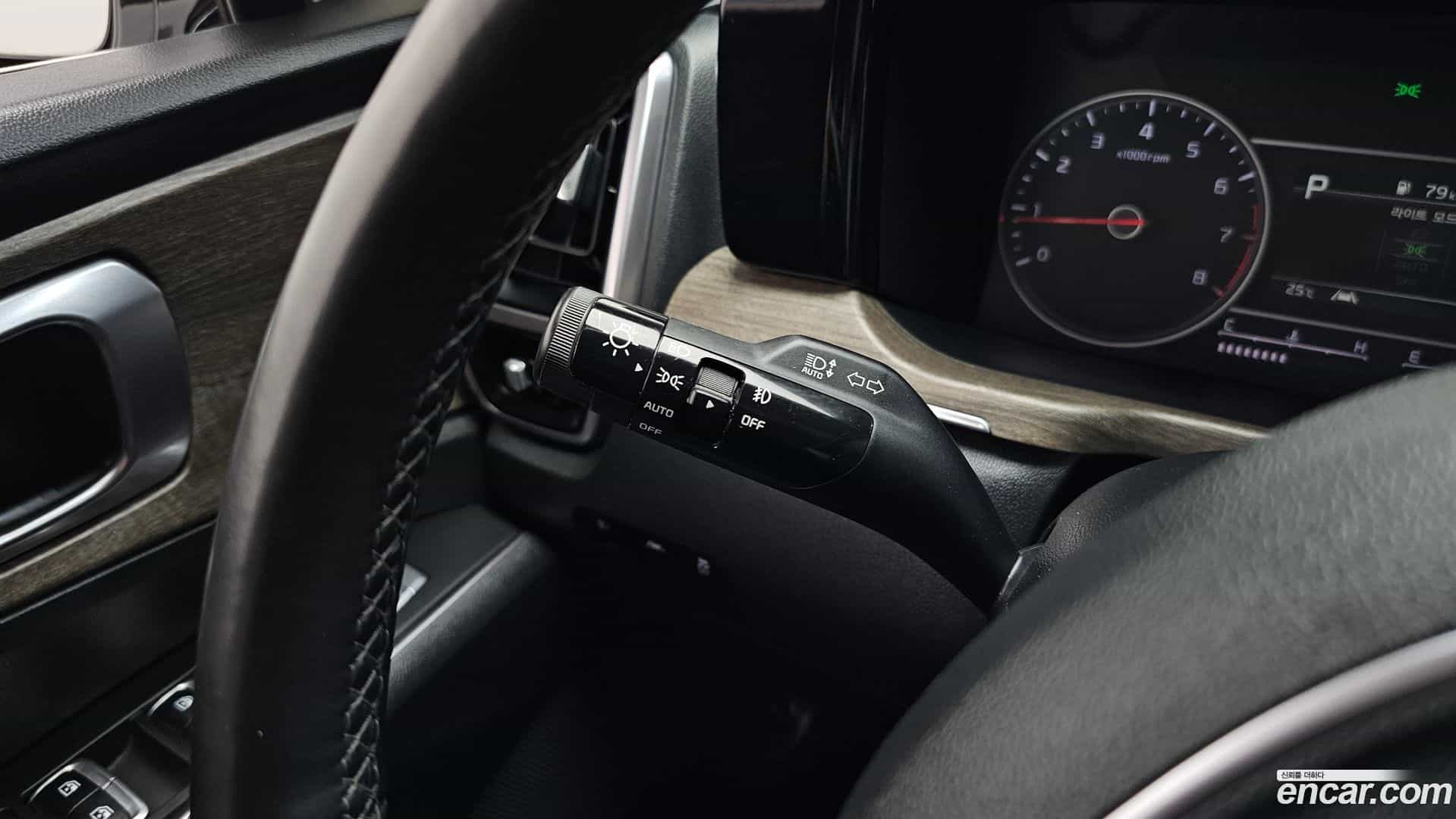 Sorento Kia 2022.7-OPTION-024