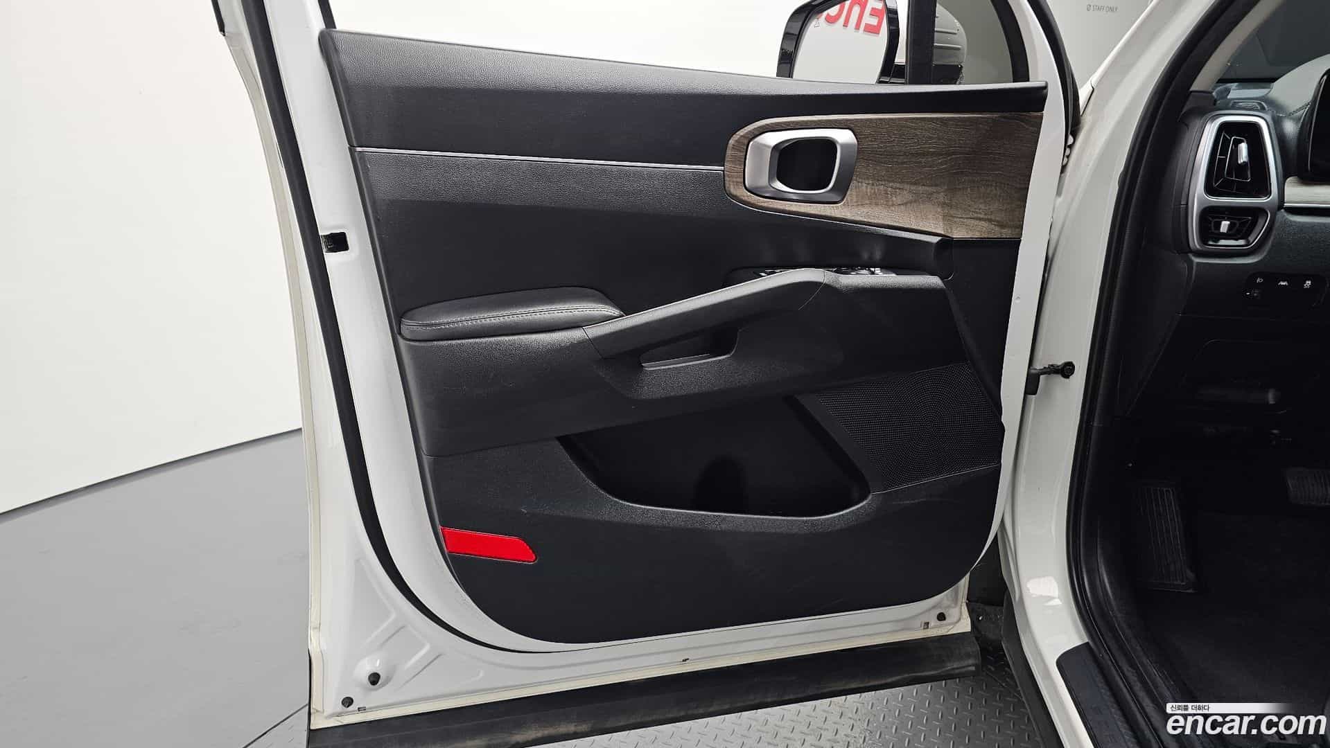 Sorento Kia 2022.7-INNER-034