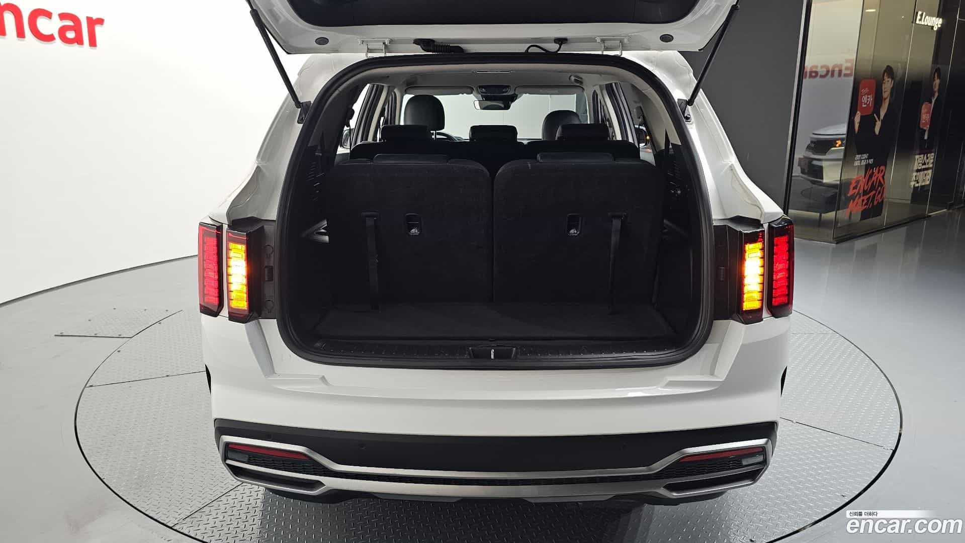 Sorento Kia 2022.7-OPTION-044