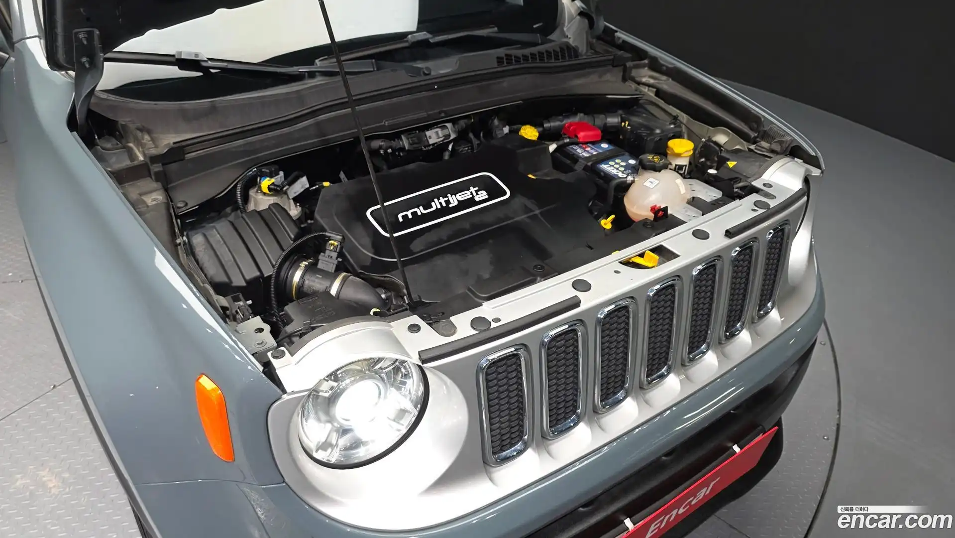 Renegade Jeep 2018.6-OUTER-006