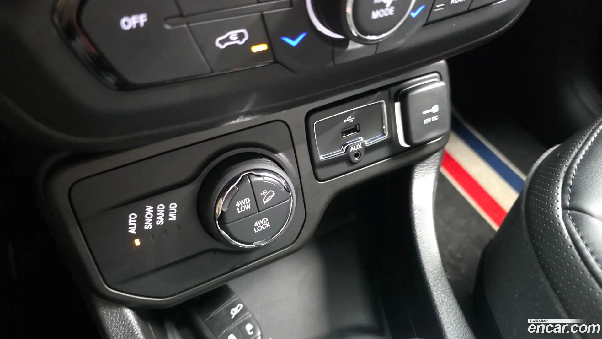Renegade Jeep 2018.6-OPTION-045