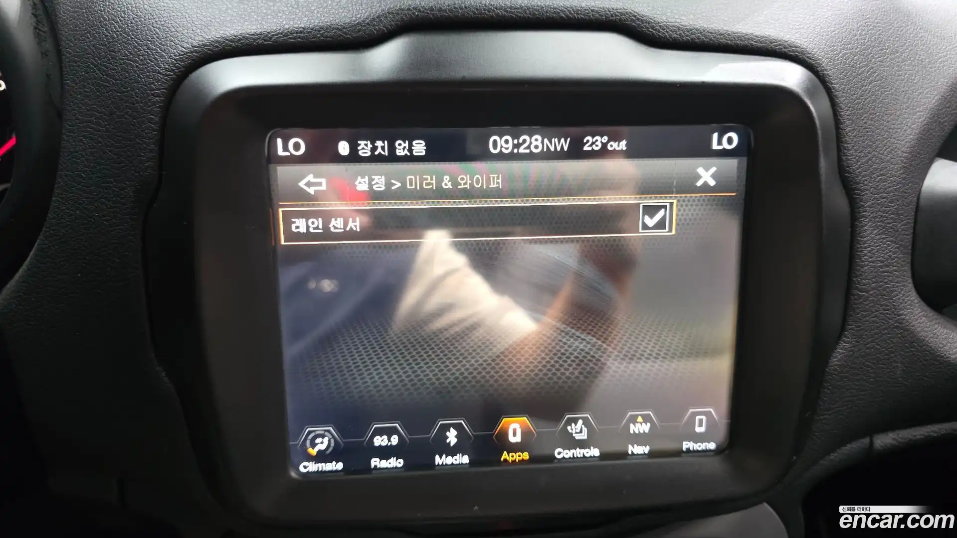 Renegade Jeep 2018.6-OPTION-047