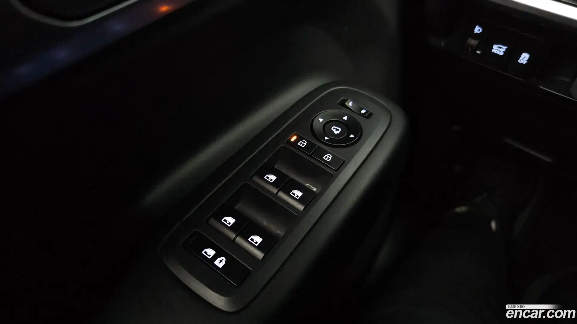Santafe Hyundai 2025.6-OPTION-044
