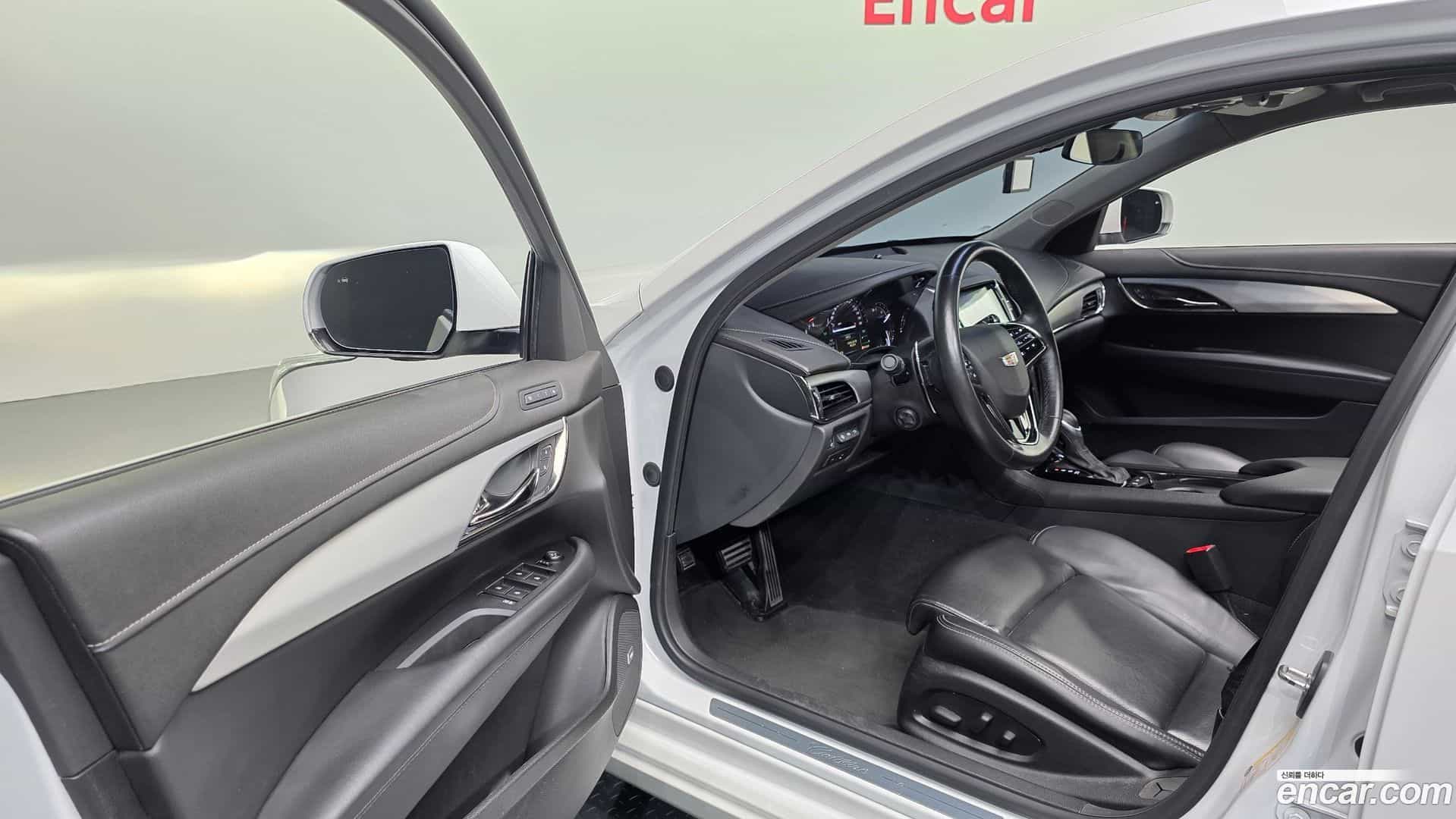 ATS Cadillac 2017.1-INNER-010