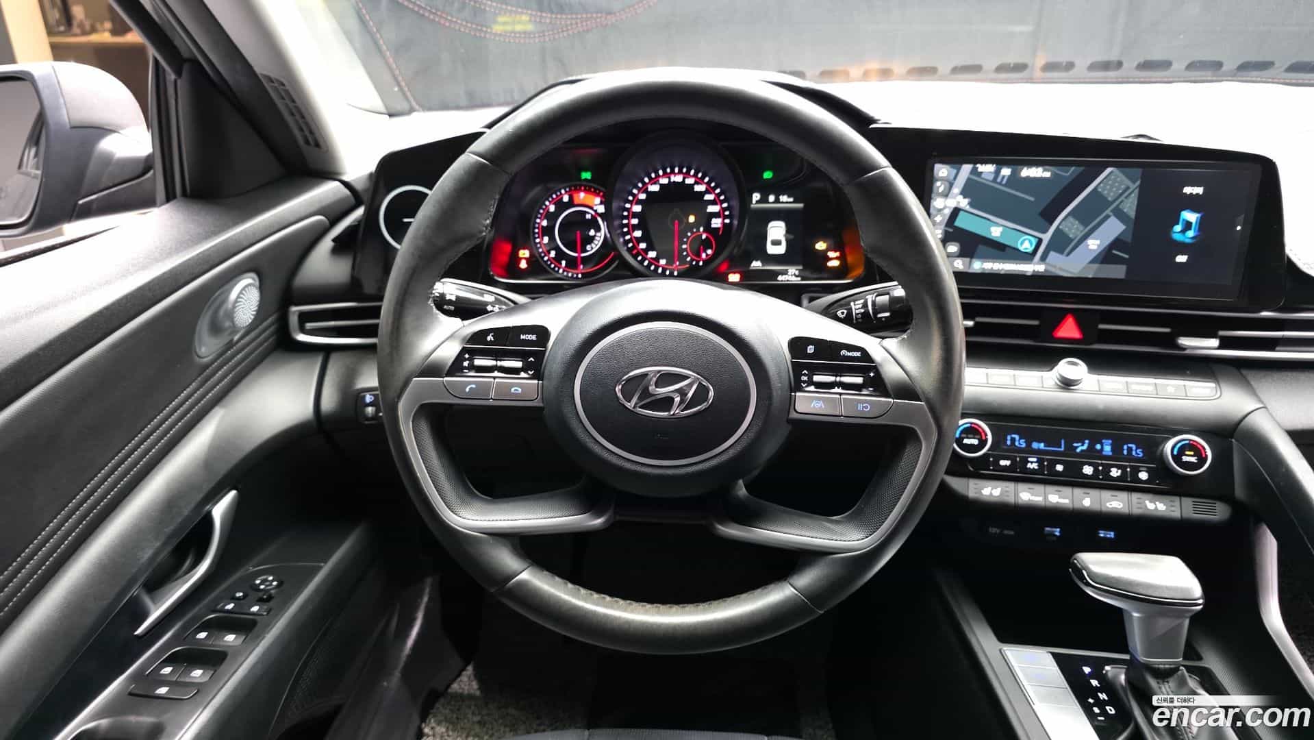 AVANTE Hyundai 2022.8-OPTION-017