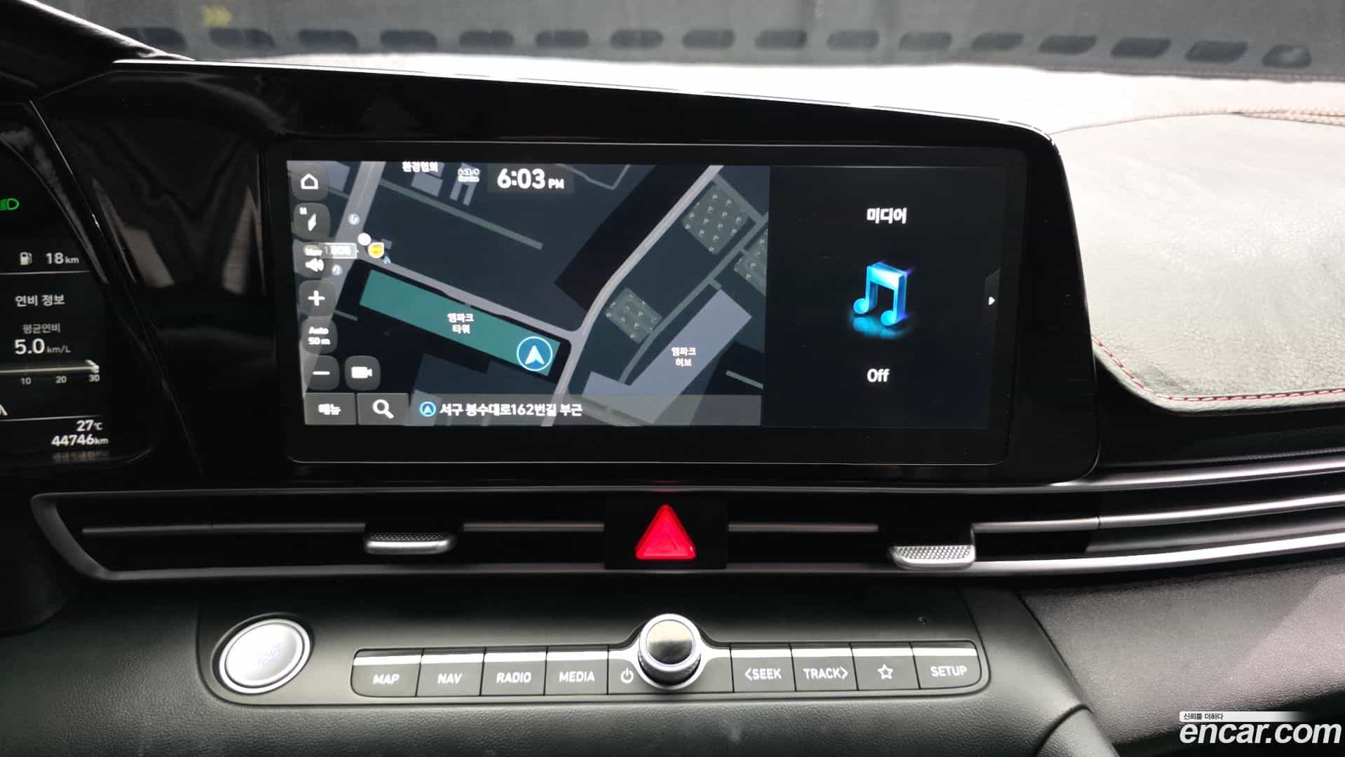 AVANTE Hyundai 2022.8-OPTION-018