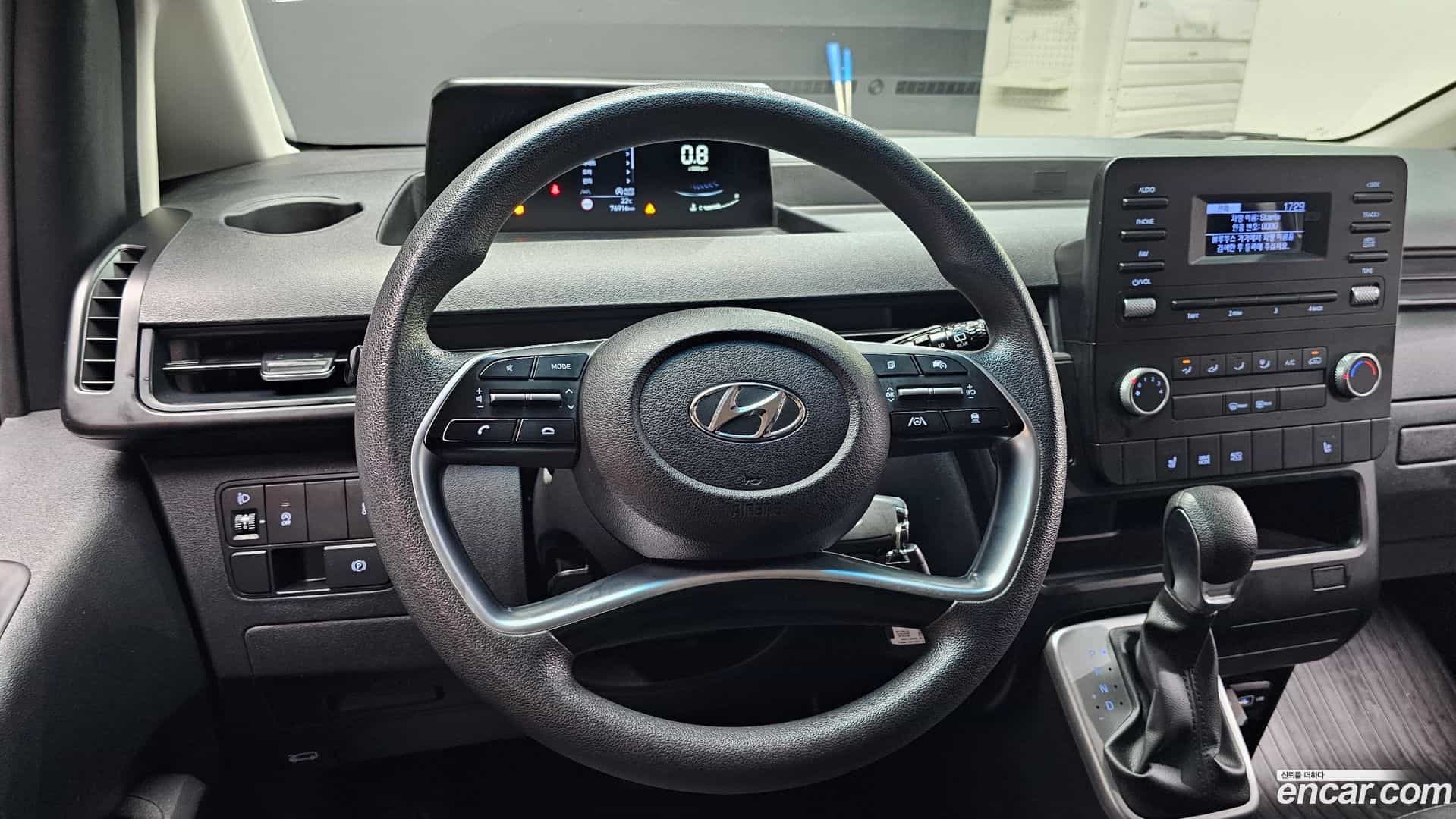 Staria Hyundai 2022.8-OPTION-017