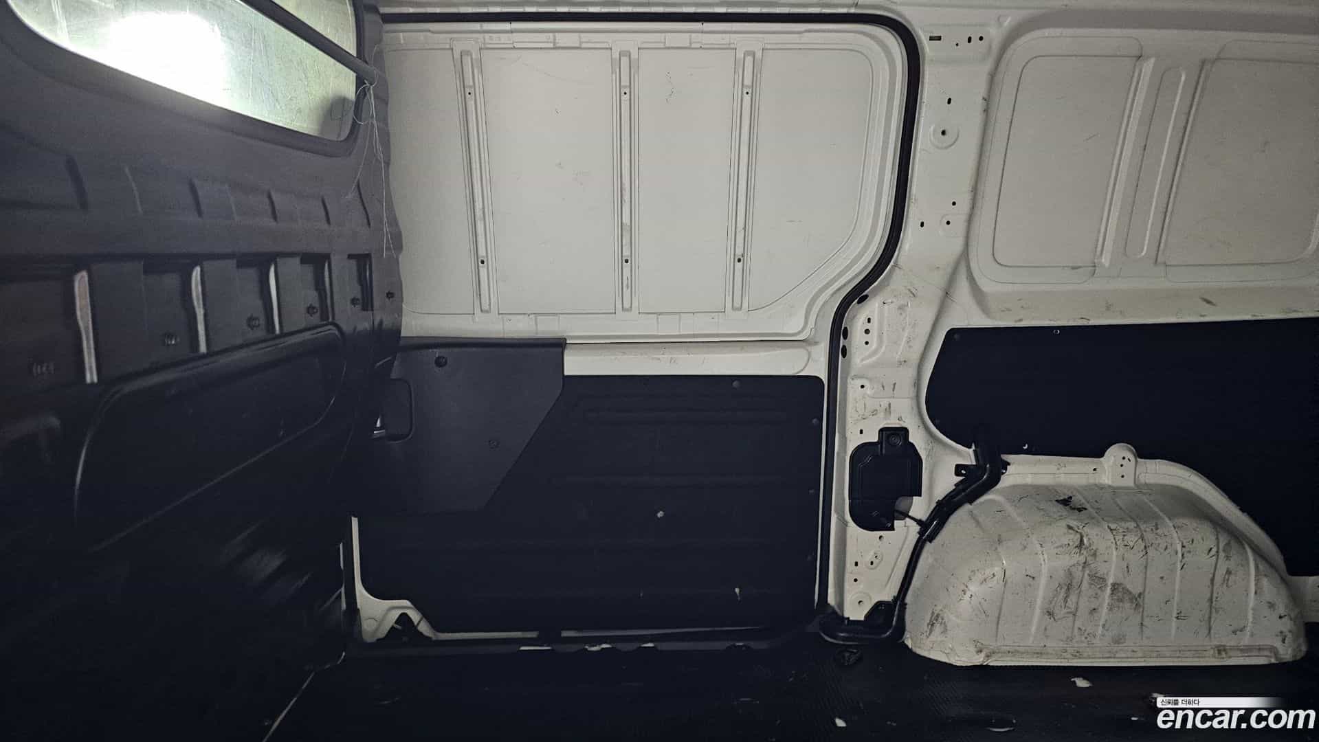 Staria Hyundai 2022.8-INNER-035