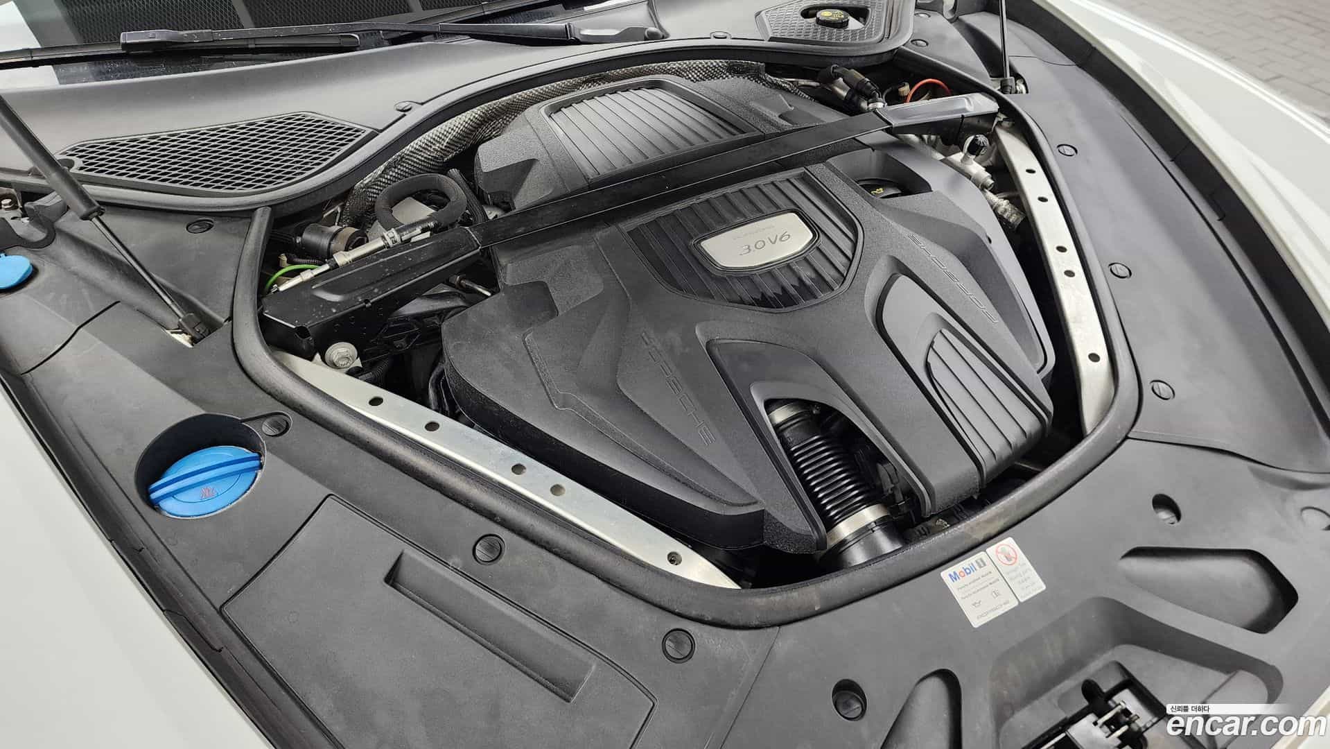 Panamera Porsche 2018.9-OUTER-006