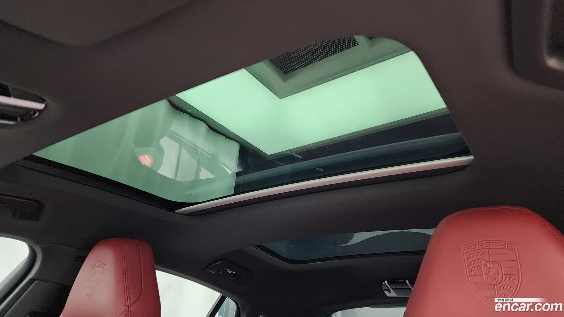 Panamera Porsche 2018.9-OPTION-022