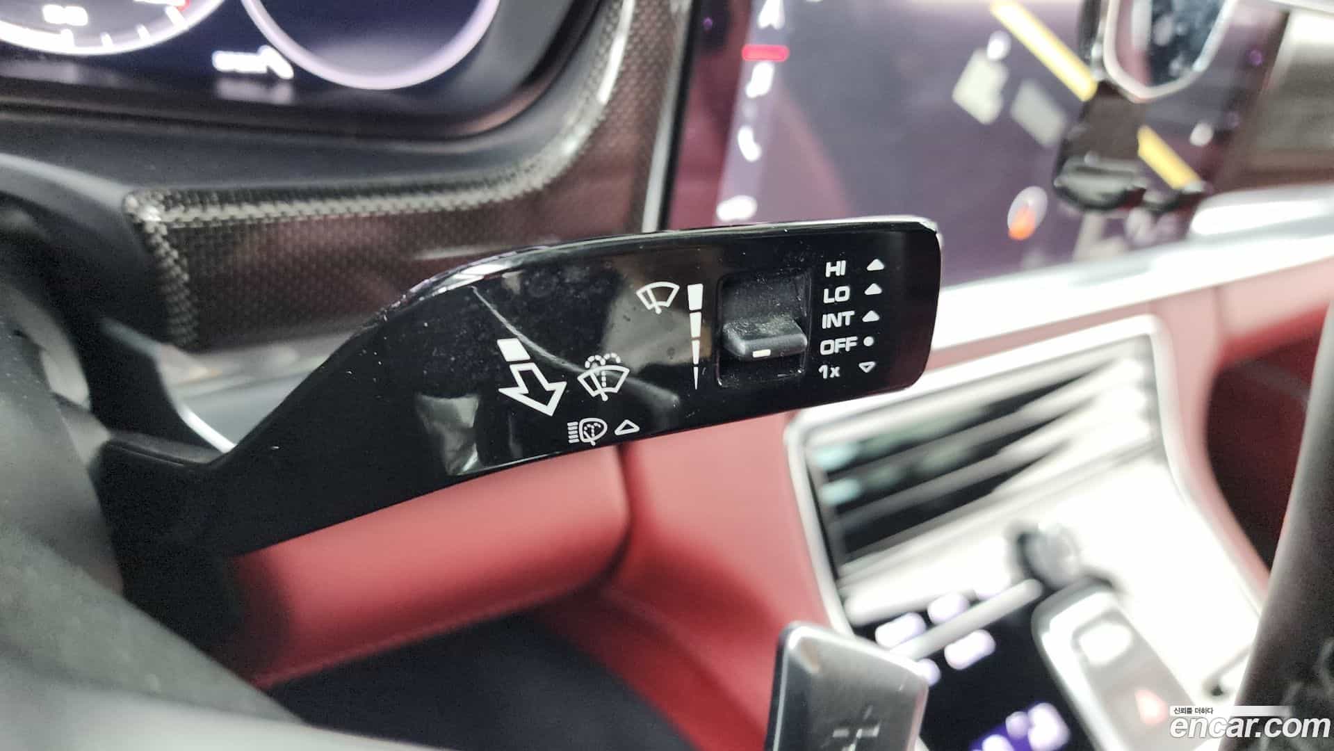 Panamera Porsche 2018.9-OPTION-045