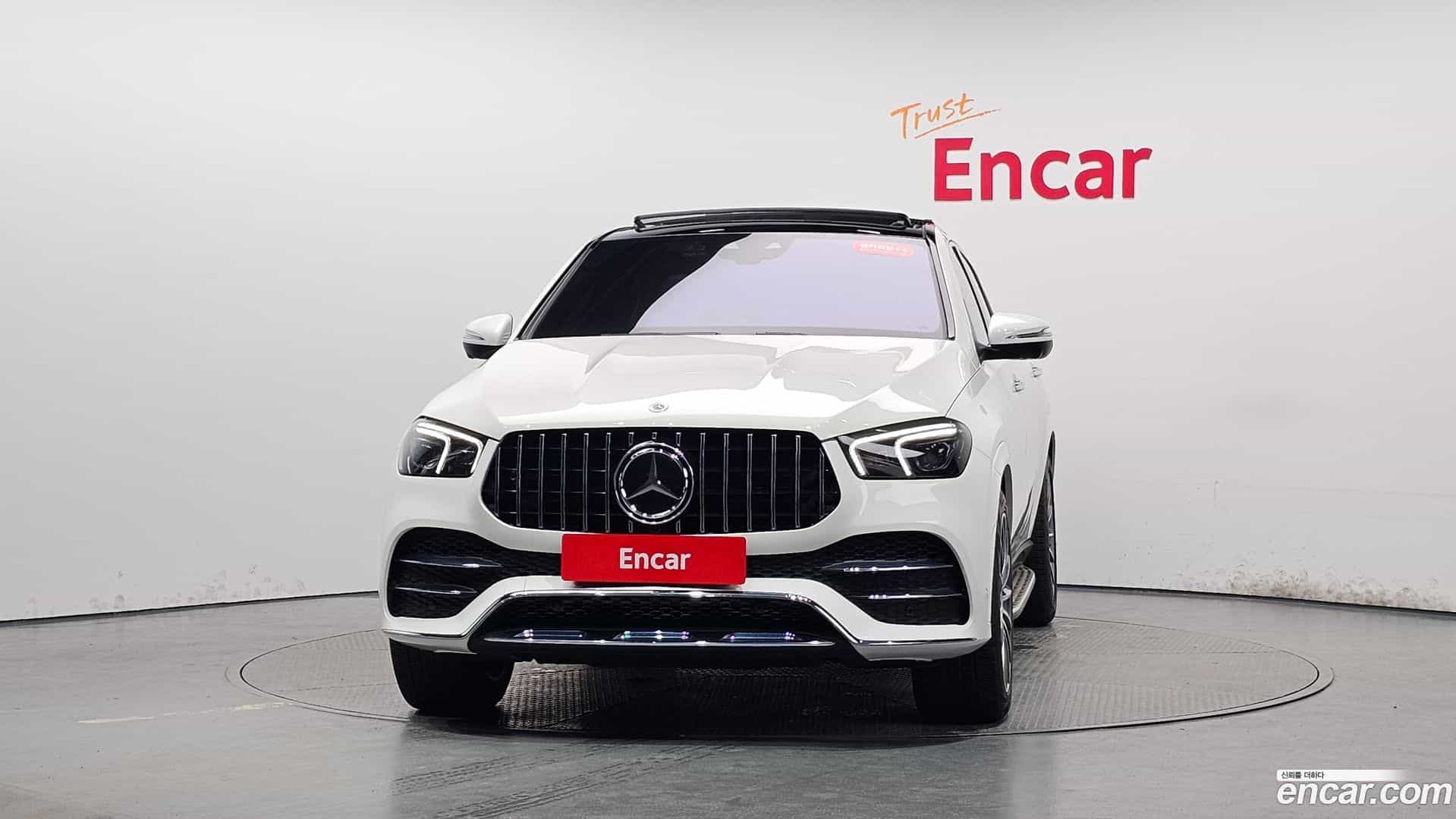 GLE-Class Mercedes-Benz 2023.4-OUTER-003