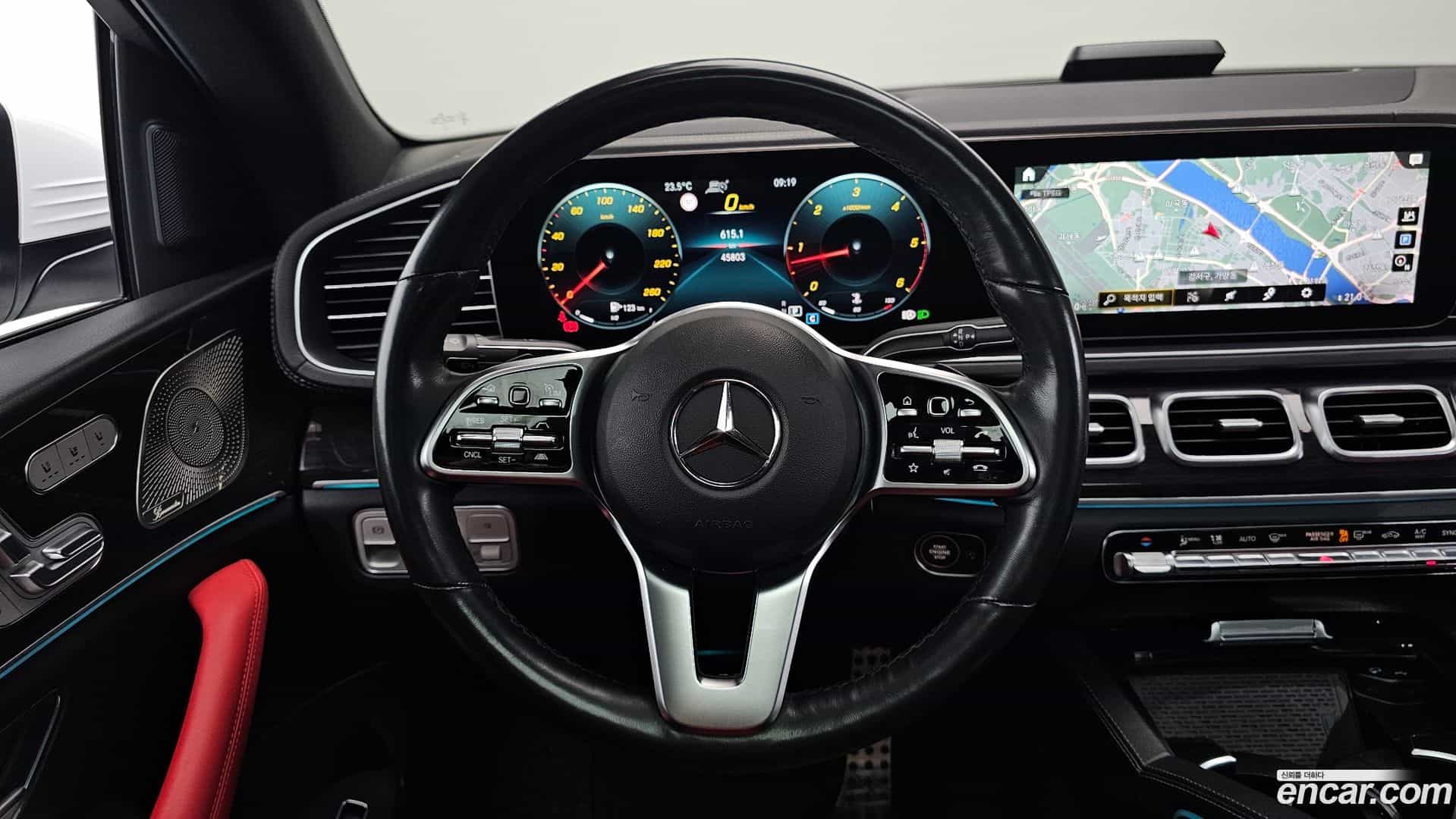 GLE-Class Mercedes-Benz 2023.4-OPTION-017