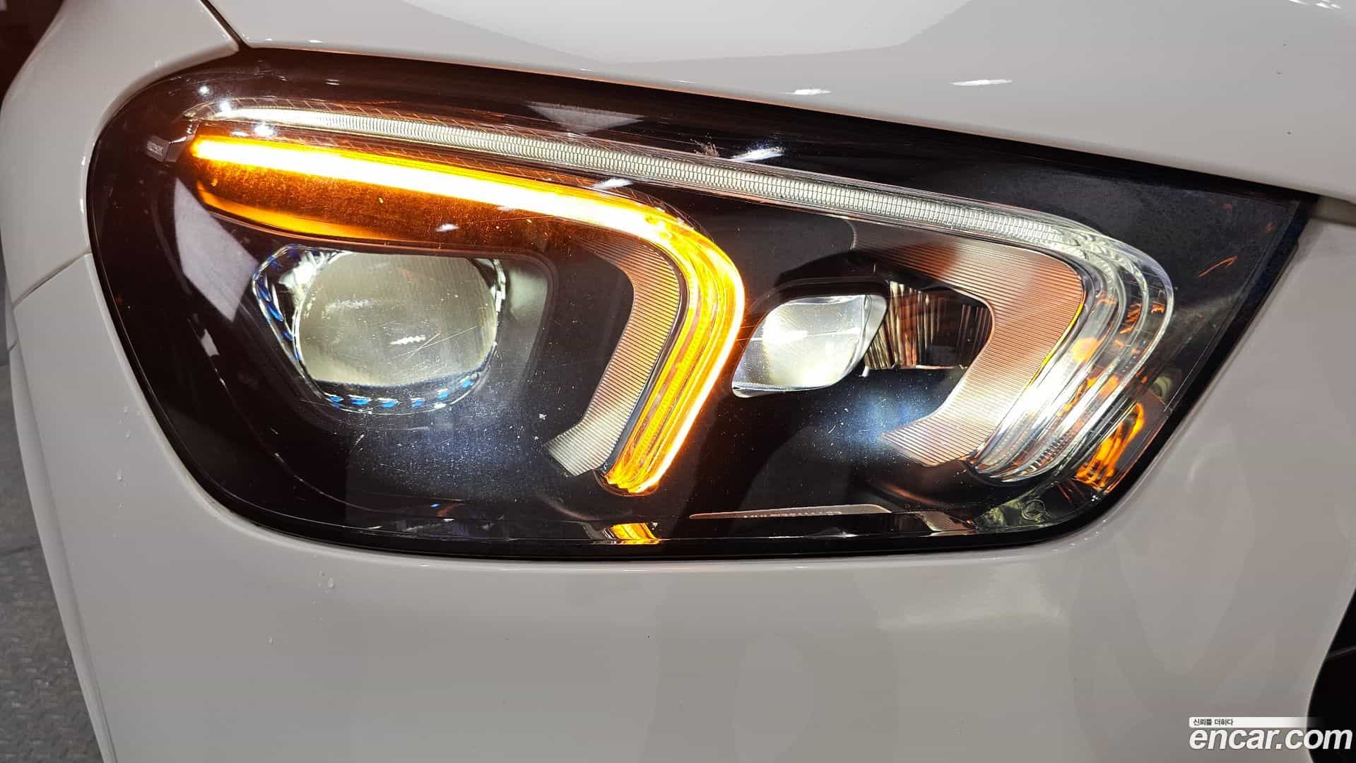 GLE-Class Mercedes-Benz 2023.4-OUTER-032