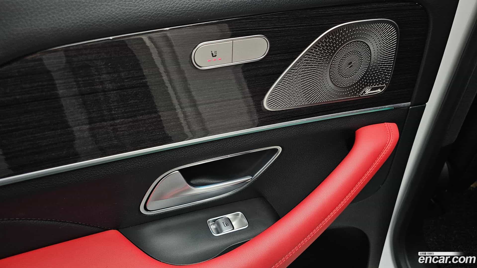 GLE-Class Mercedes-Benz 2023.4-OPTION-042