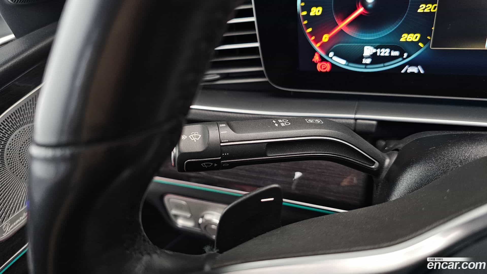 GLE-Class Mercedes-Benz 2023.4-OPTION-046