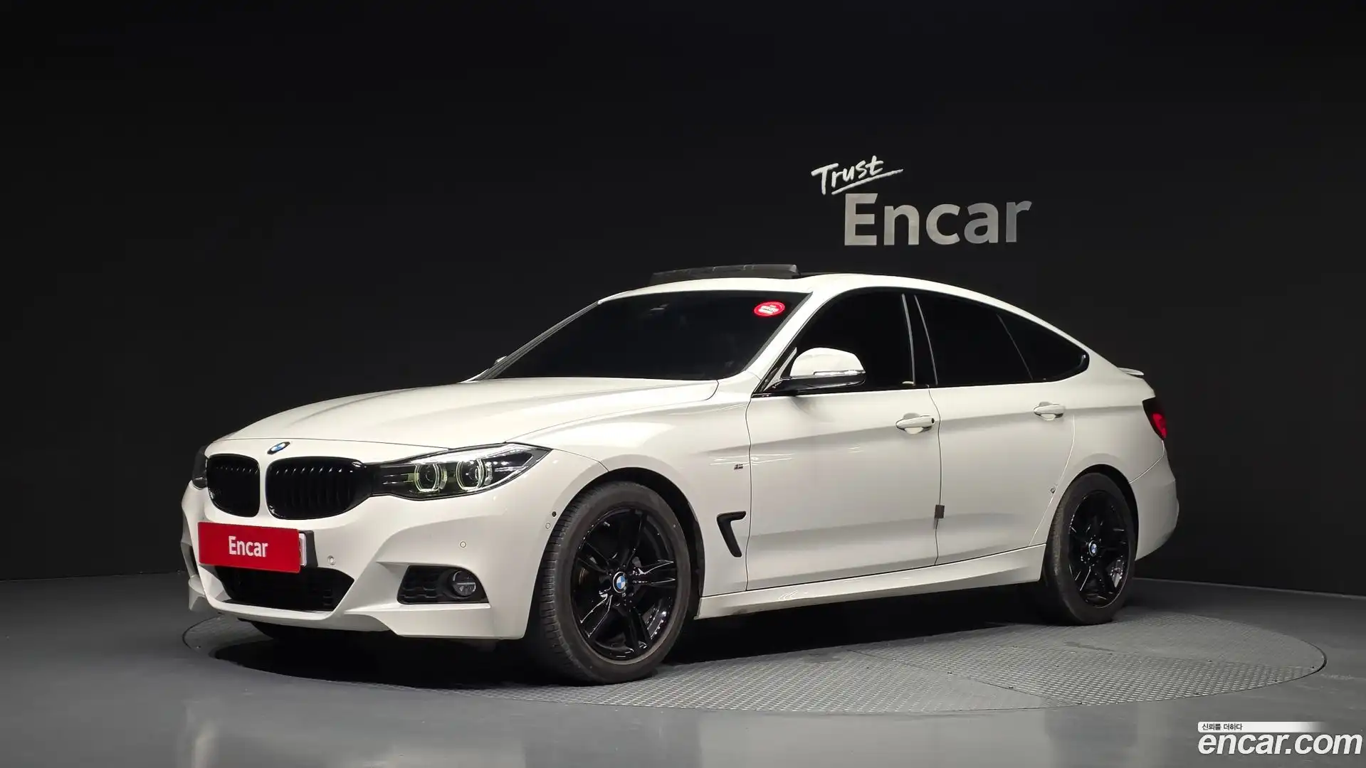 Gran Turismo BMW 2020.9-OUTER-001