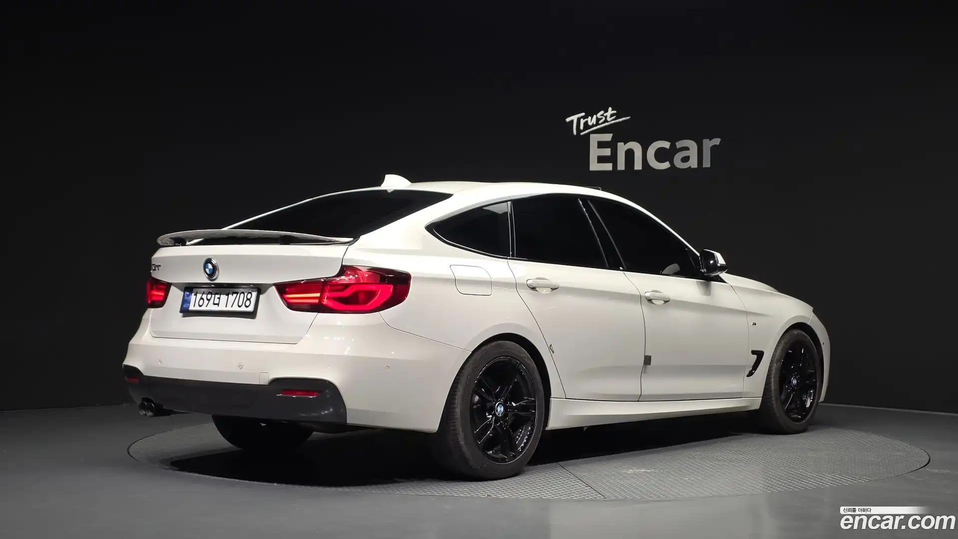 Gran Turismo BMW 2020.9-OUTER-002