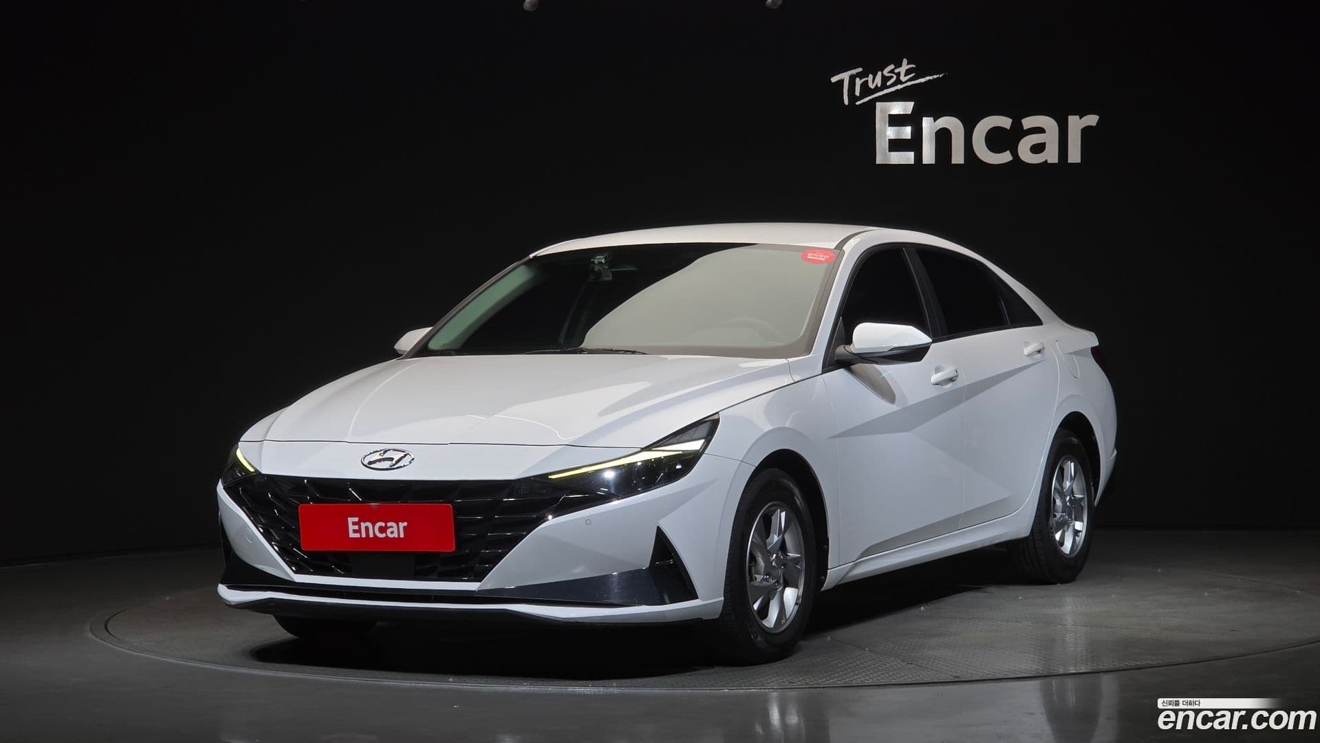 Main__Slider__Photo:AVANTE Hyundai 2020.4-0