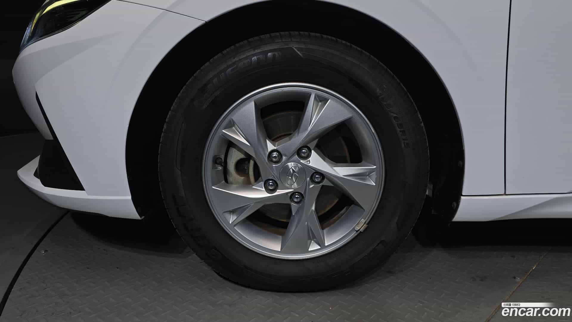 AVANTE Hyundai 2020.4-OUTER-005
