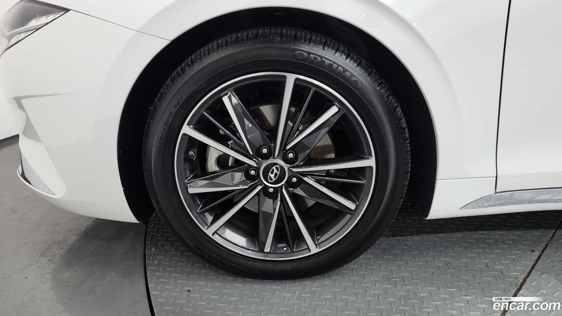 Grandeur Hyundai 2020.10-OUTER-005