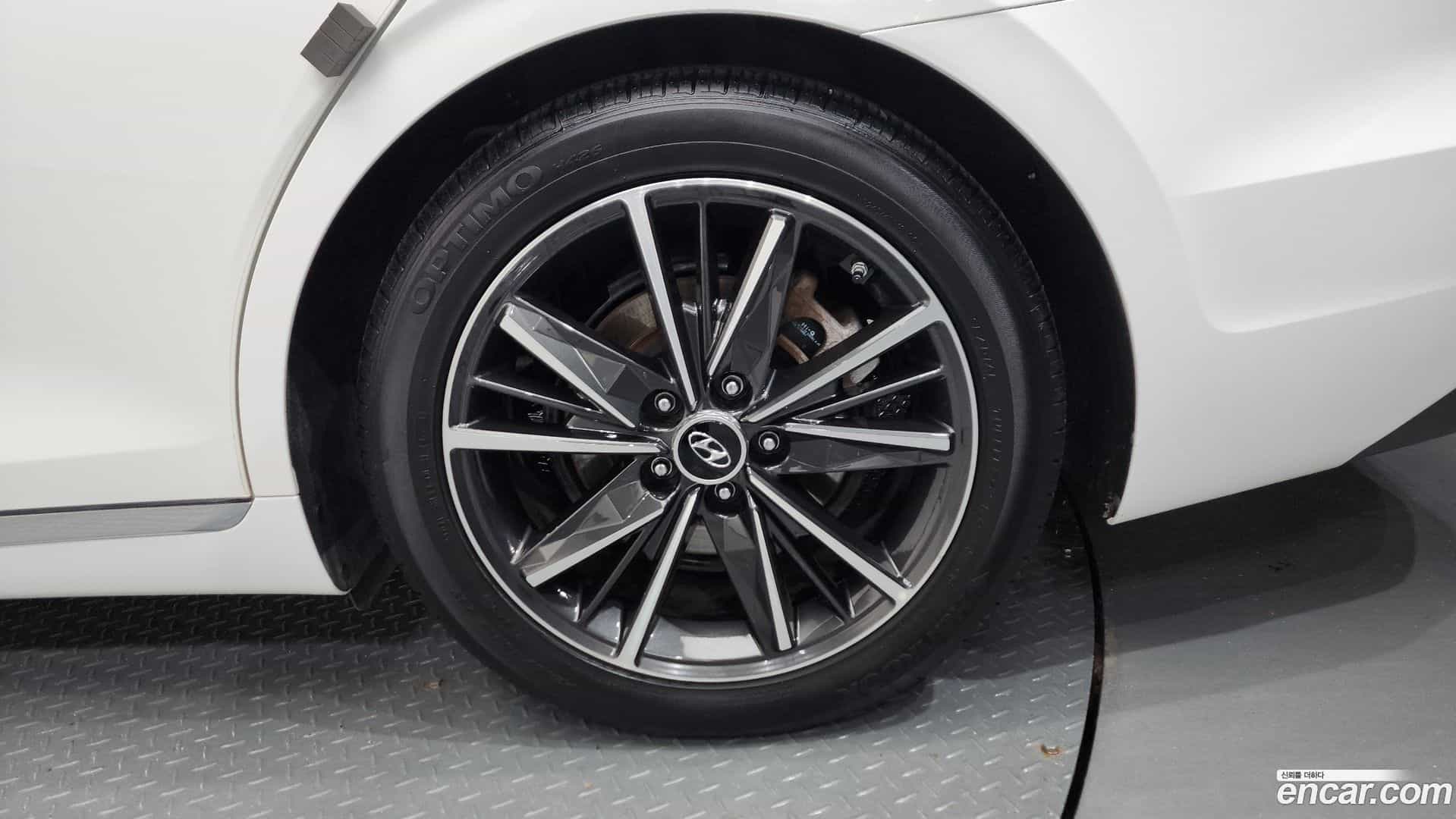 Grandeur Hyundai 2020.10-OUTER-031