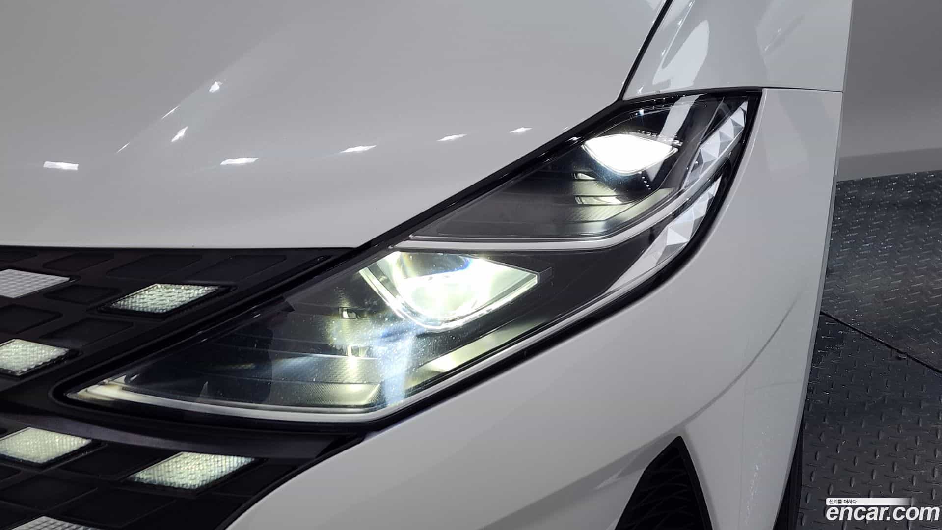 Grandeur Hyundai 2020.10-OUTER-032