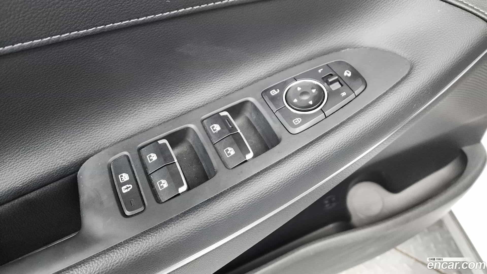 Grandeur Hyundai 2020.10-OPTION-043