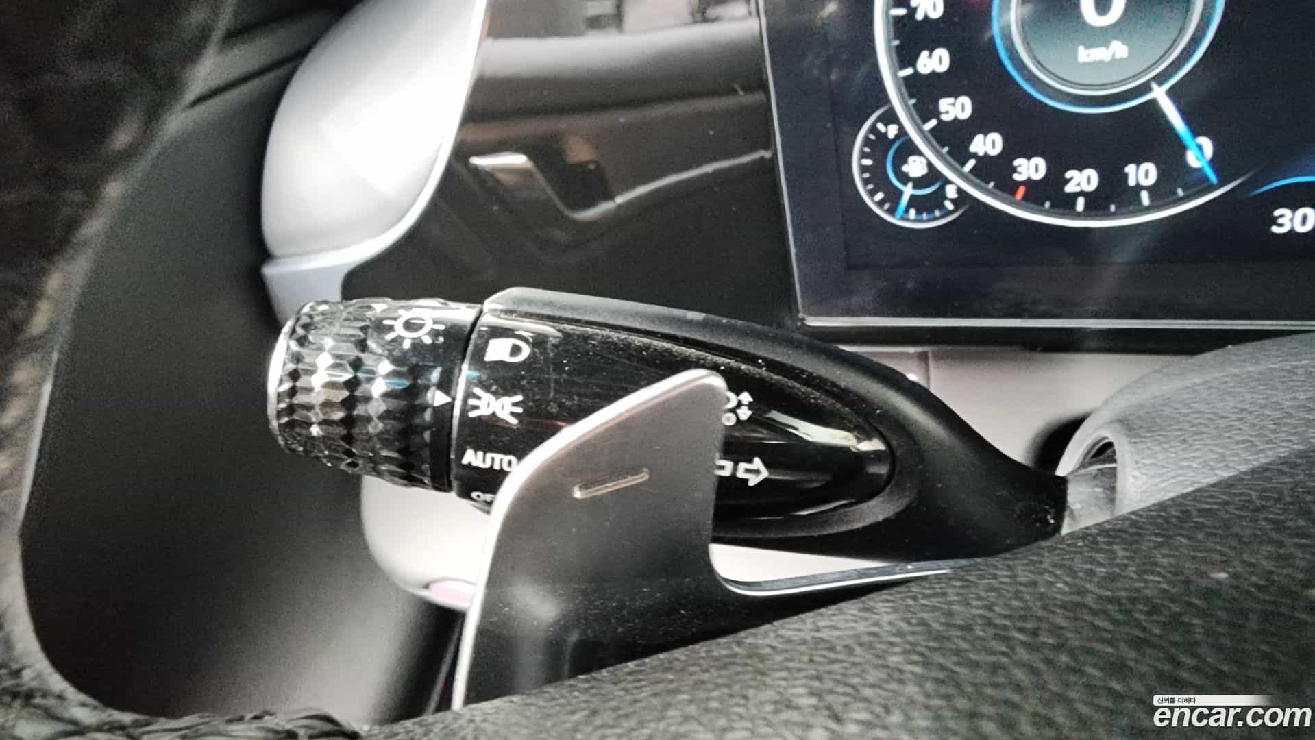 Grandeur Hyundai 2020.10-OPTION-048